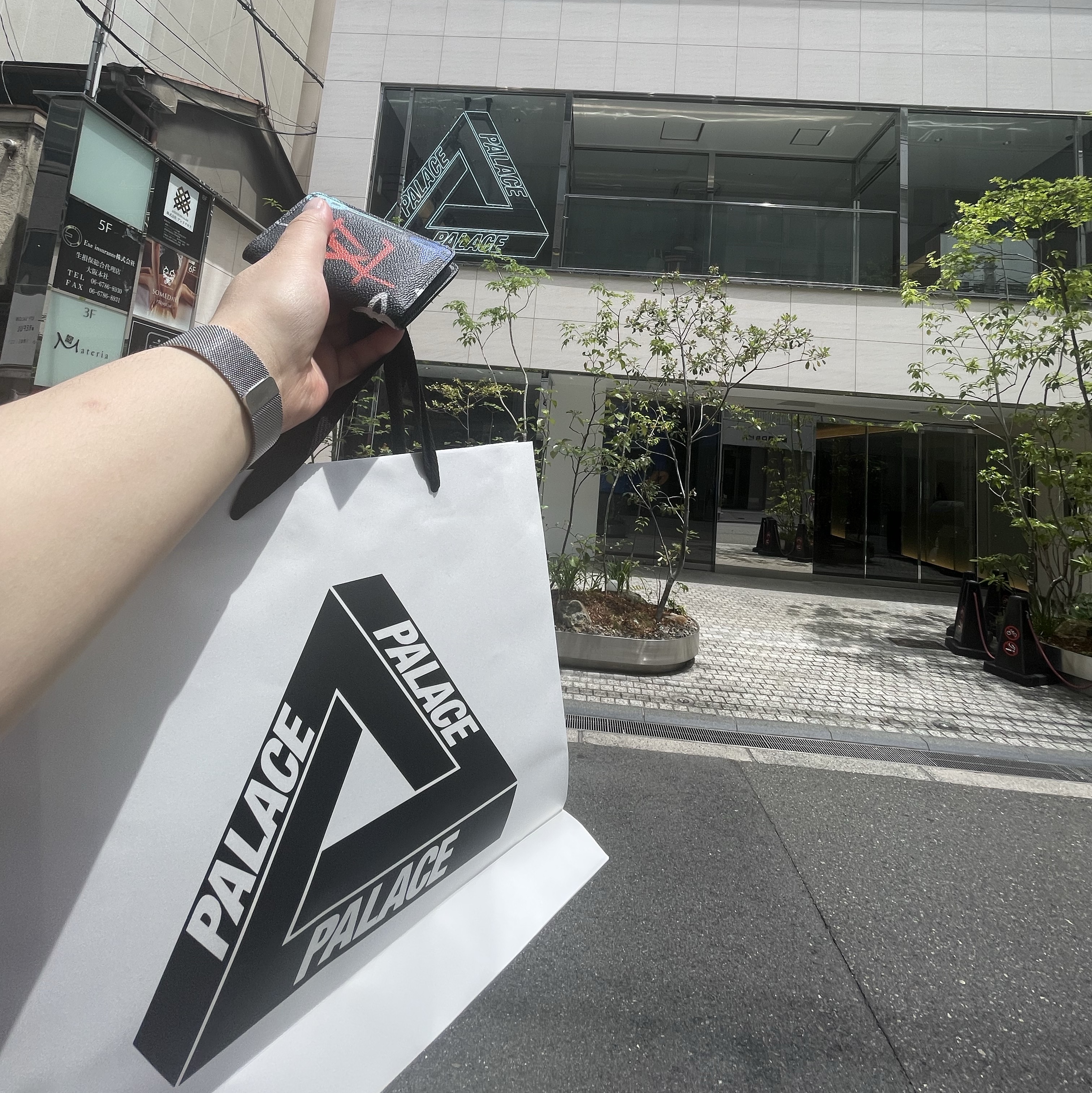 Palace P3 Skull T-Shirt White - 25SS 착용 스타일