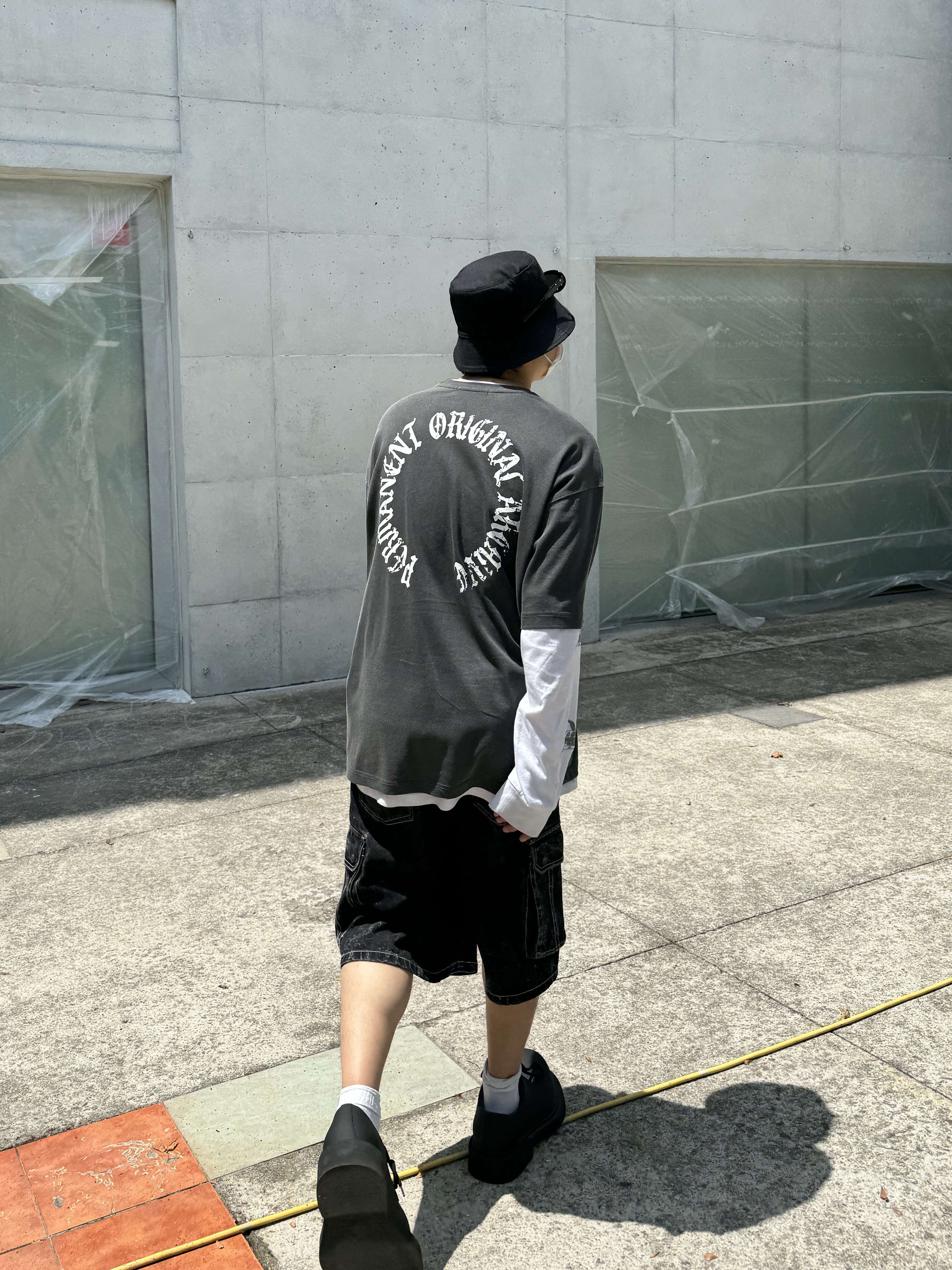 Permanent Archive Pigment Arch Logo T-Shirt Charcoal, Gentle Monster x Maison Margiela MM005 Black Black 착용 스타일
