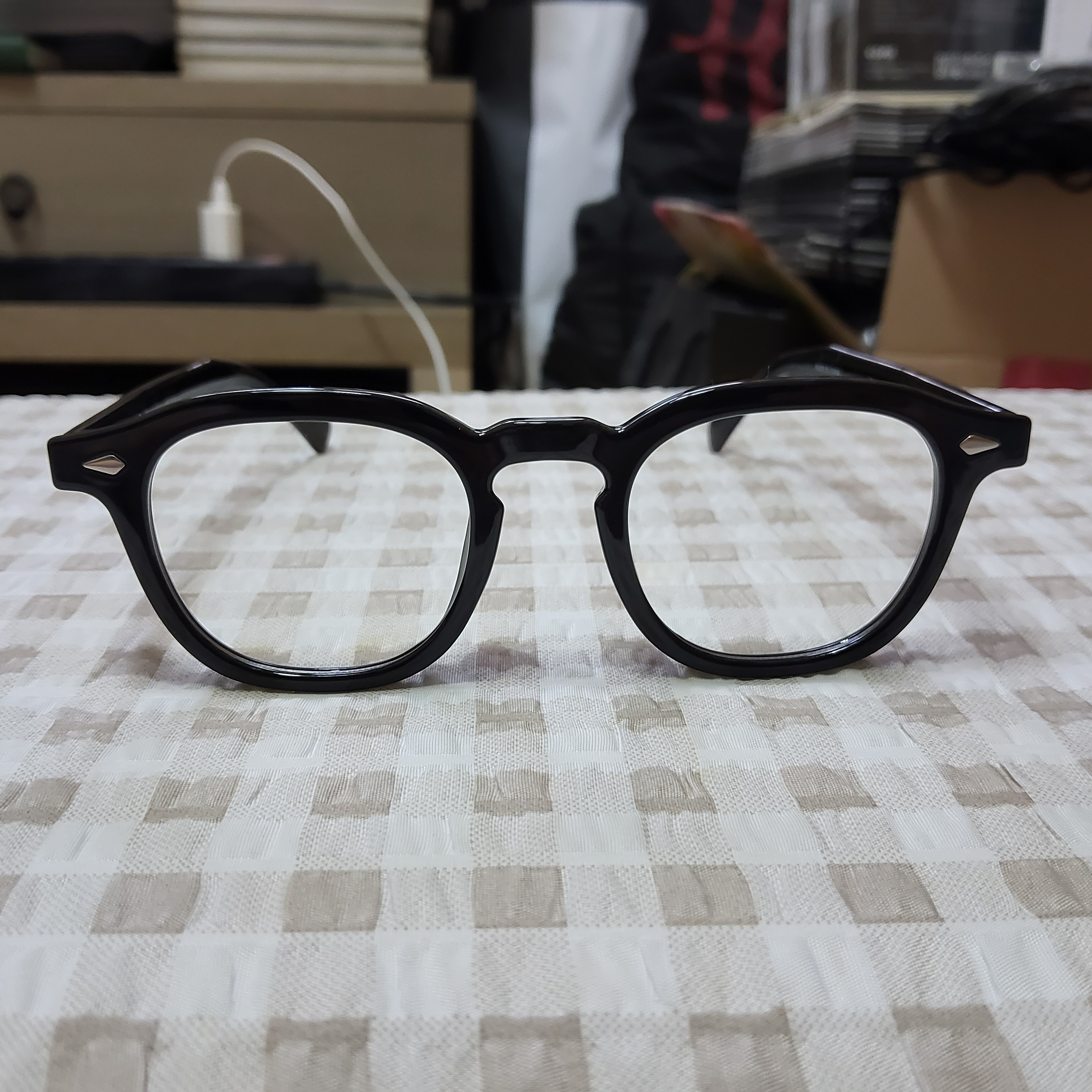 Hangle EPI Black 2 Size 착용 스타일 - 1