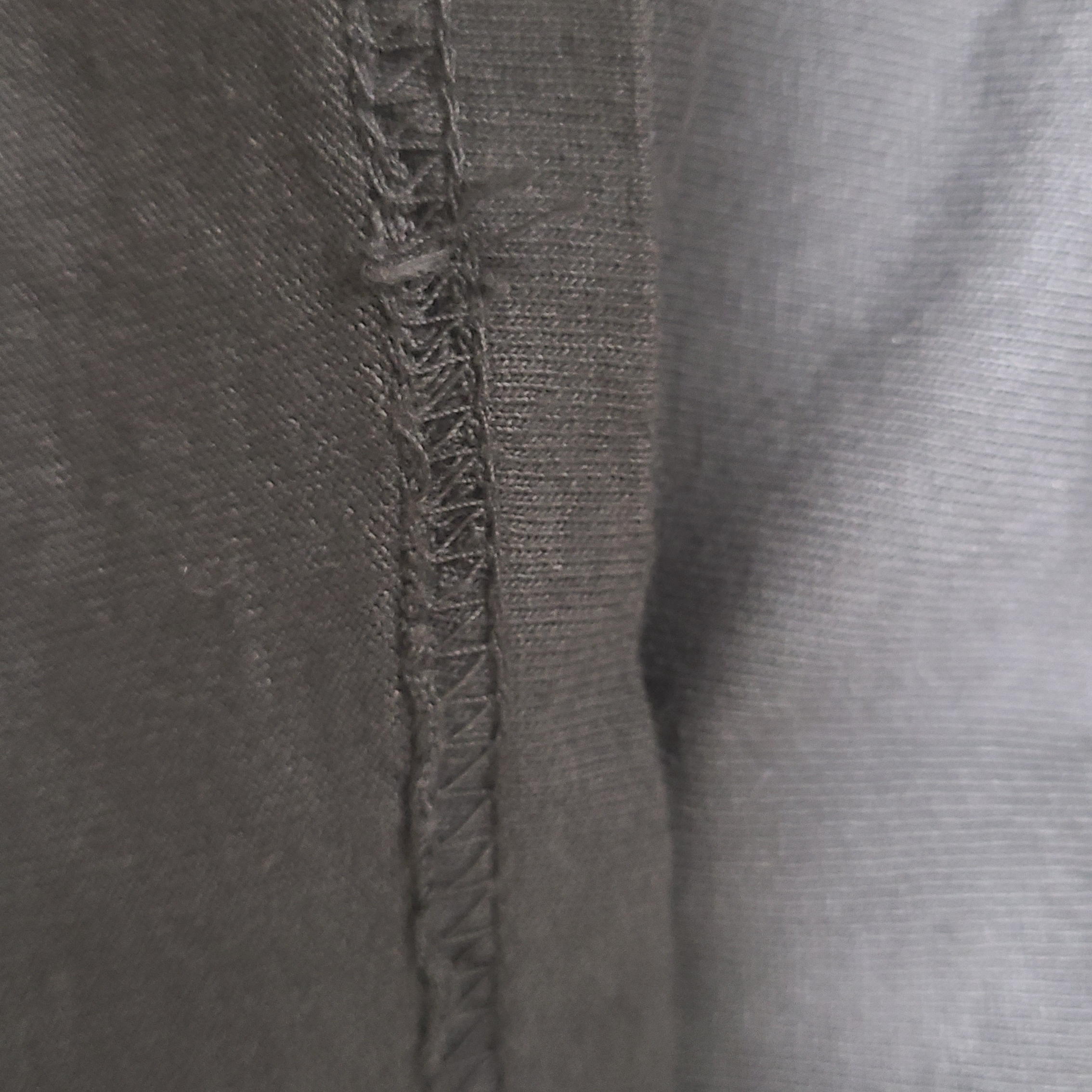 Stussy Cross Dot Pigment Dyed T-Shirts Black 착용 스타일 - 1