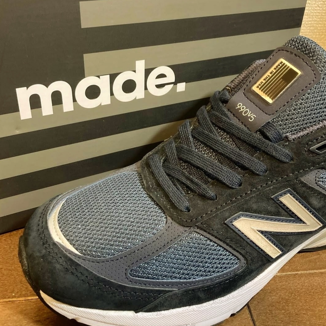 (W) New Balance 990v5 Made in USA Navy - B Standard 착용 스타일