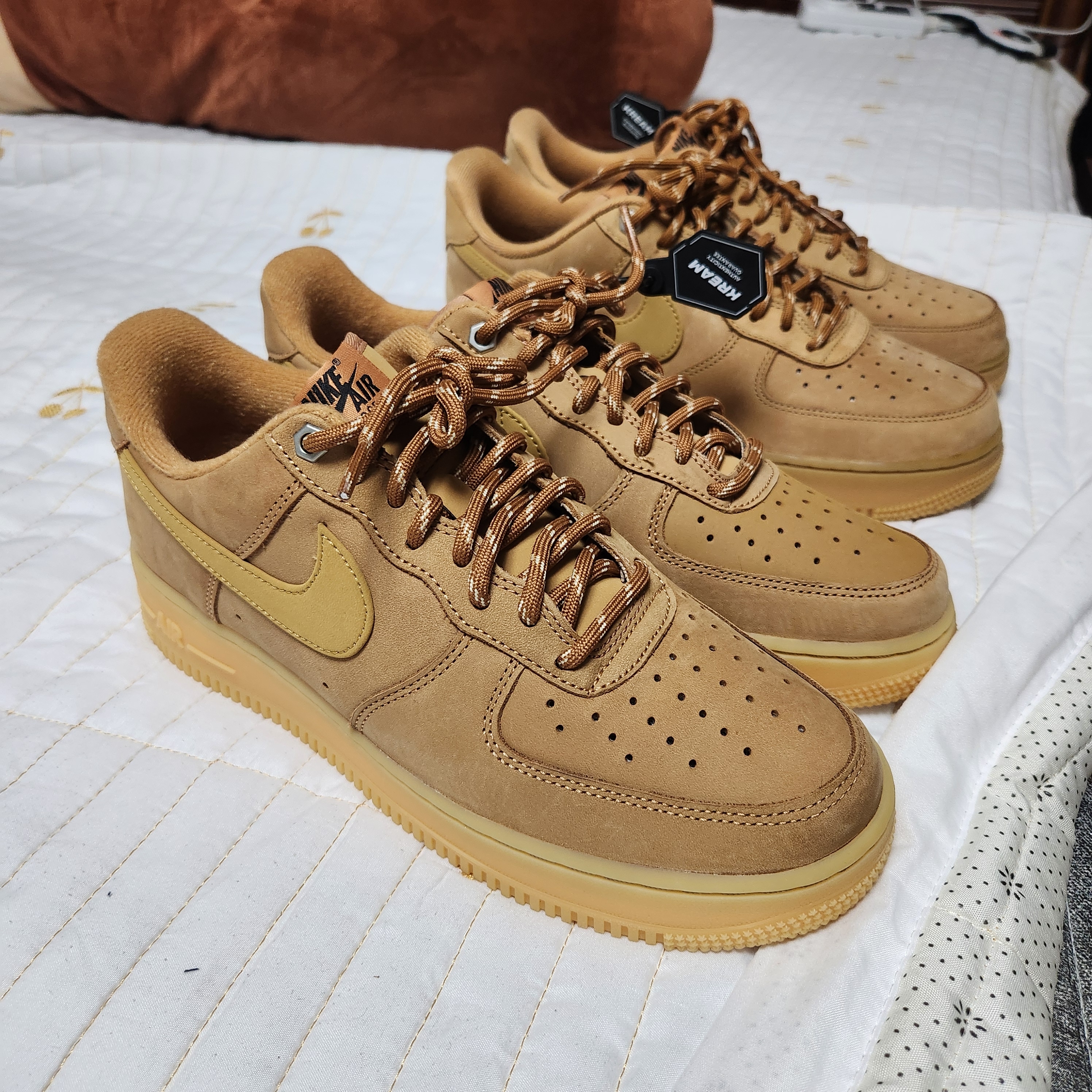 Nike Air Force 1 '07 WB Flax 착용 스타일 - 8