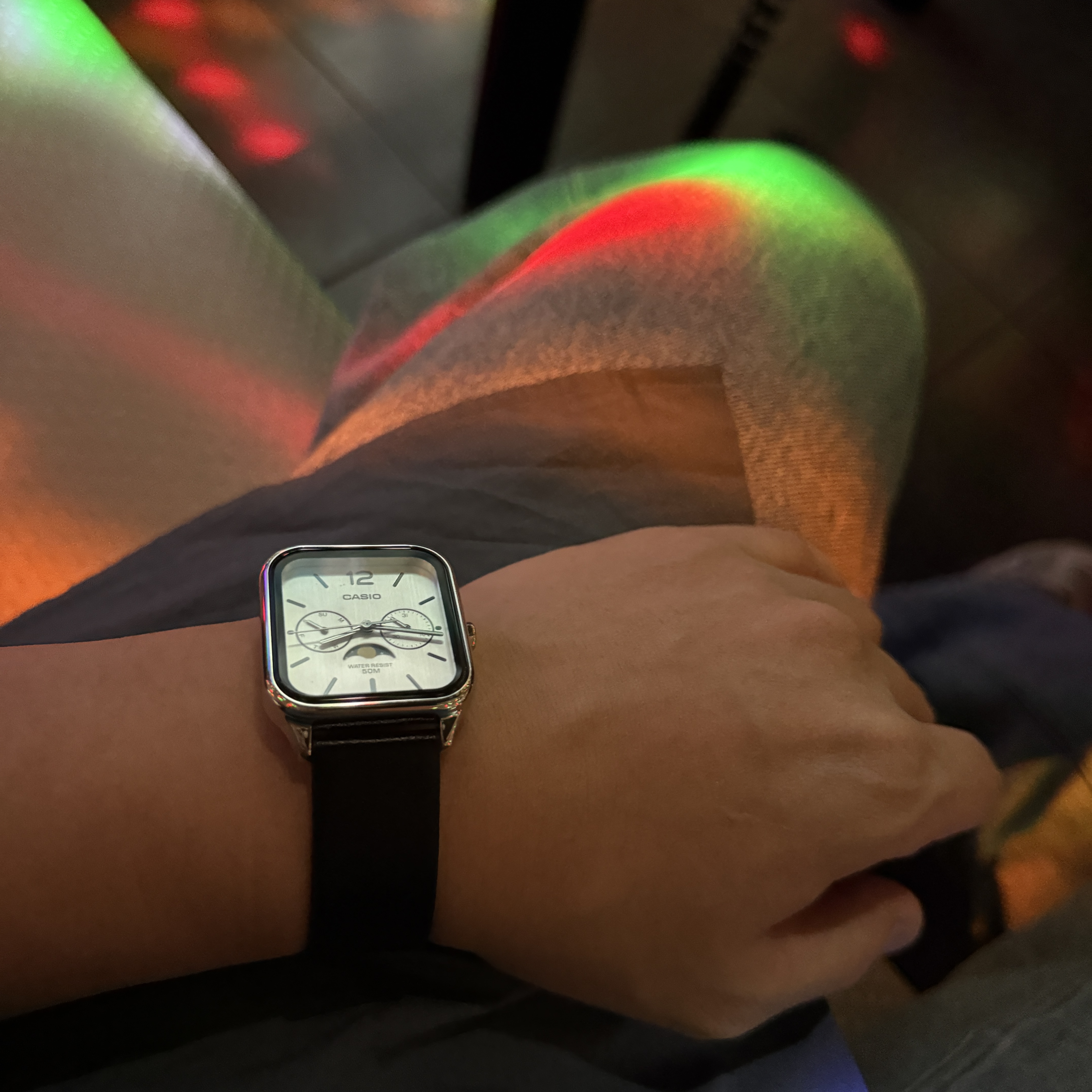 Casio MTP-M305L-7AV 착용 스타일
