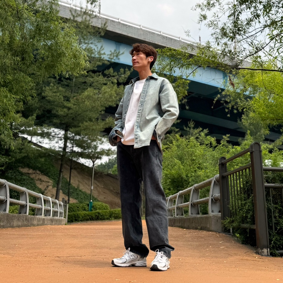 New Balance 530 White 착용 스타일