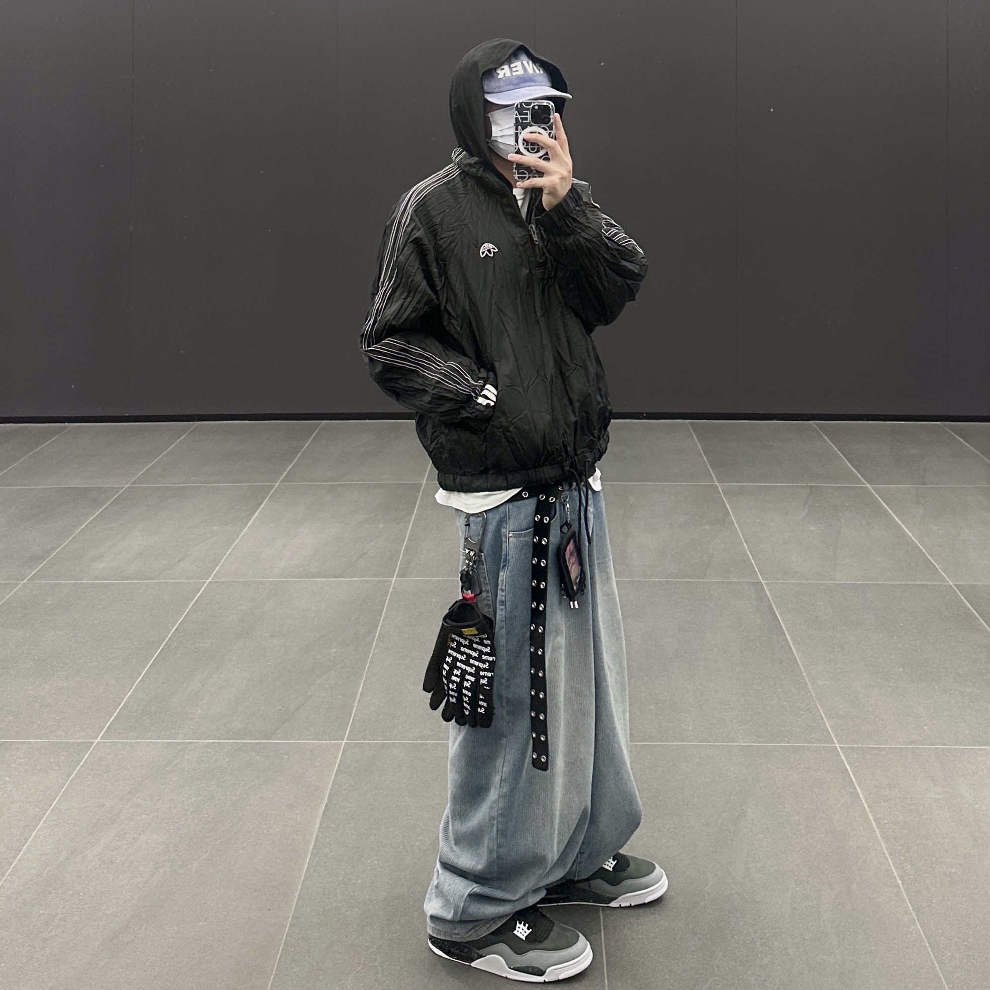 Jordan 4 Retro Fear 2024, NOD Wide Baggy Denim pants Light blue 착용 스타일
