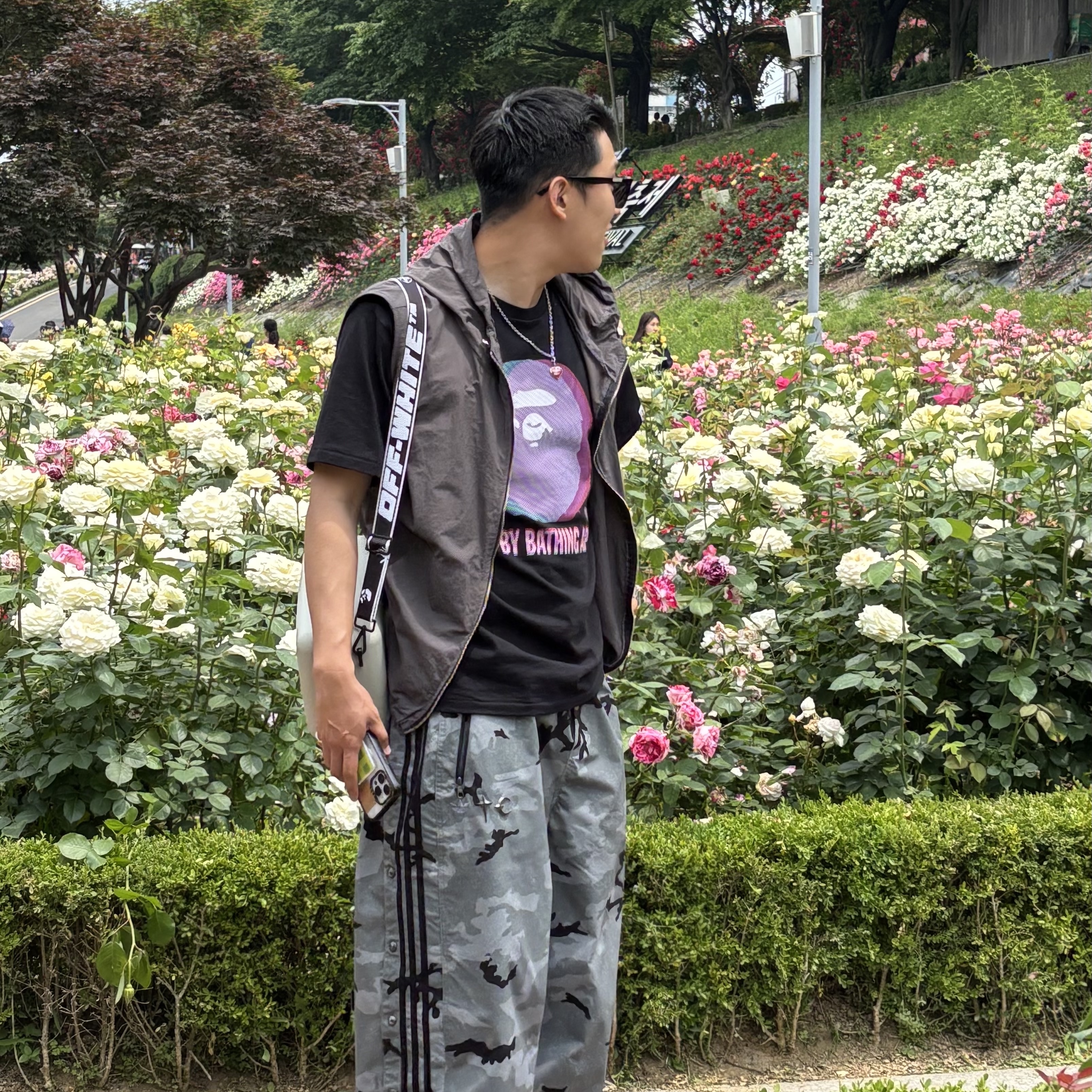 Adidas Vento XLG Deluxe Sneakers White Red, Adidas x Thug Club Track Pant Black Cream White - KR Sizing 착용 스타일
