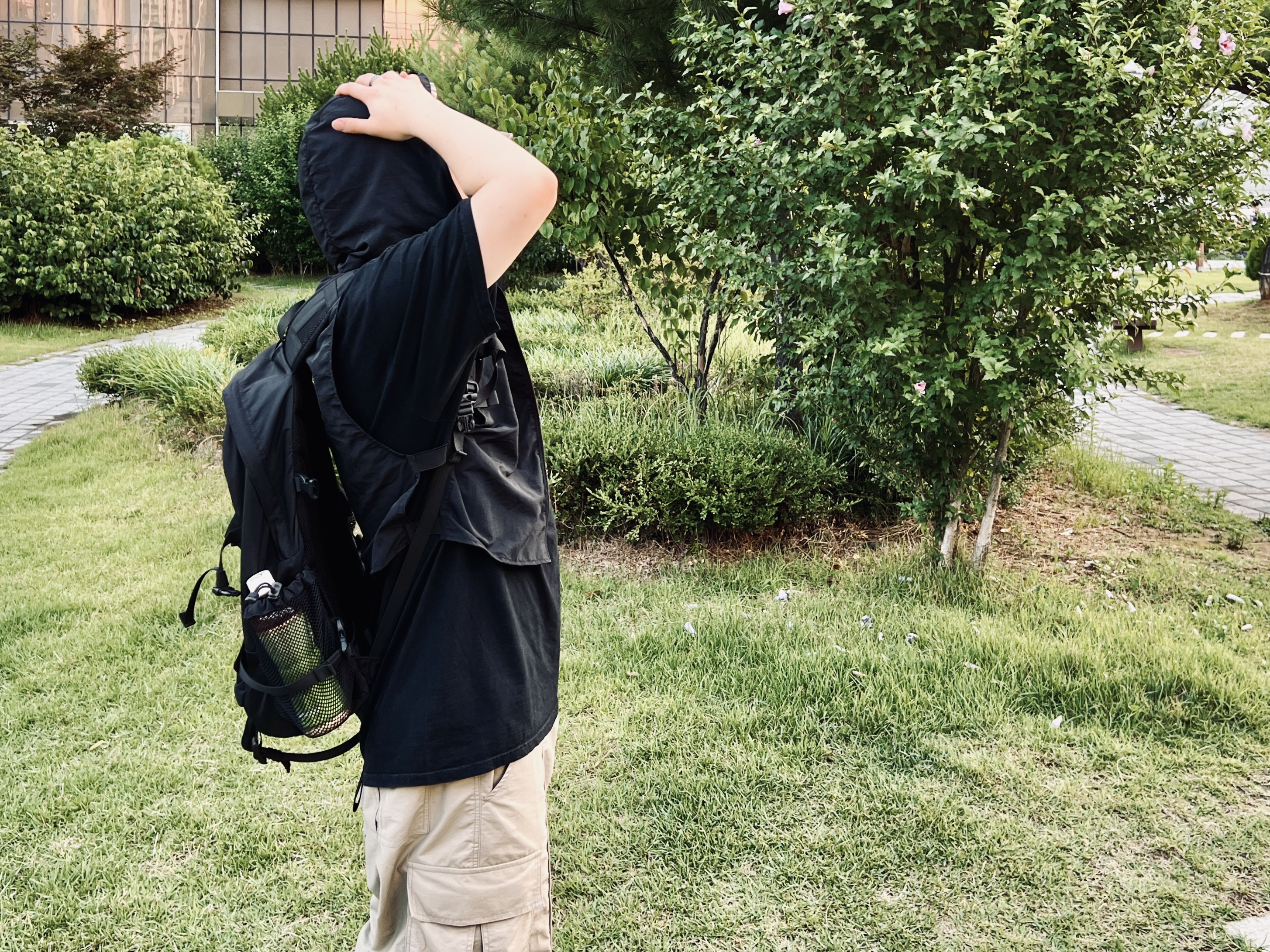 Stussy Big & Meaty Pigment Dyed T-Shirt Black, The North Face Big Shot Black 착용 스타일 - 6