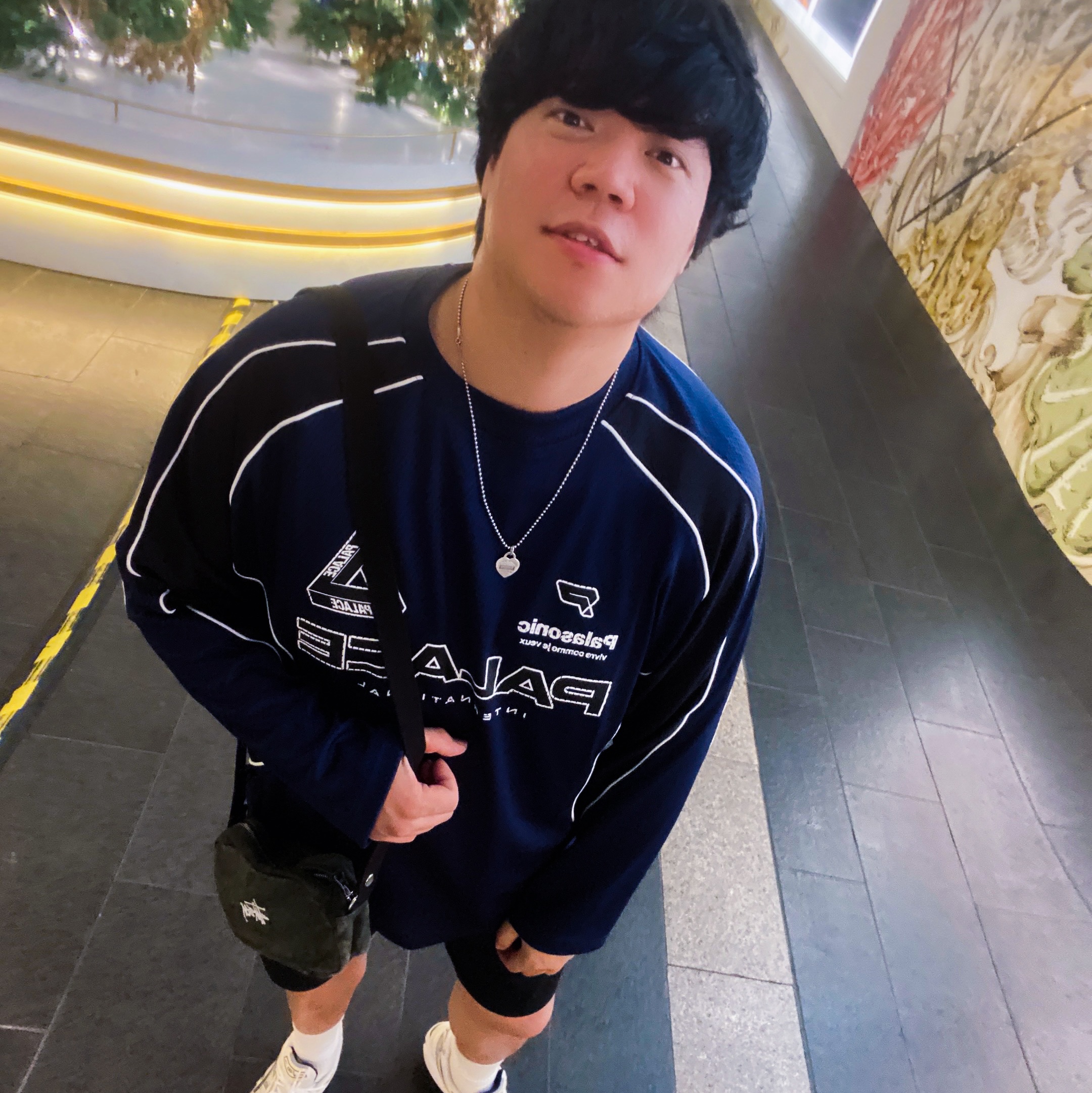 Palace Sport Mit Mesh Top Navy - 24FW, Supreme x Tiffany & Co. Return to Tiffany Heart Tag Pendant - 21FW 착용 스타일 - 2
