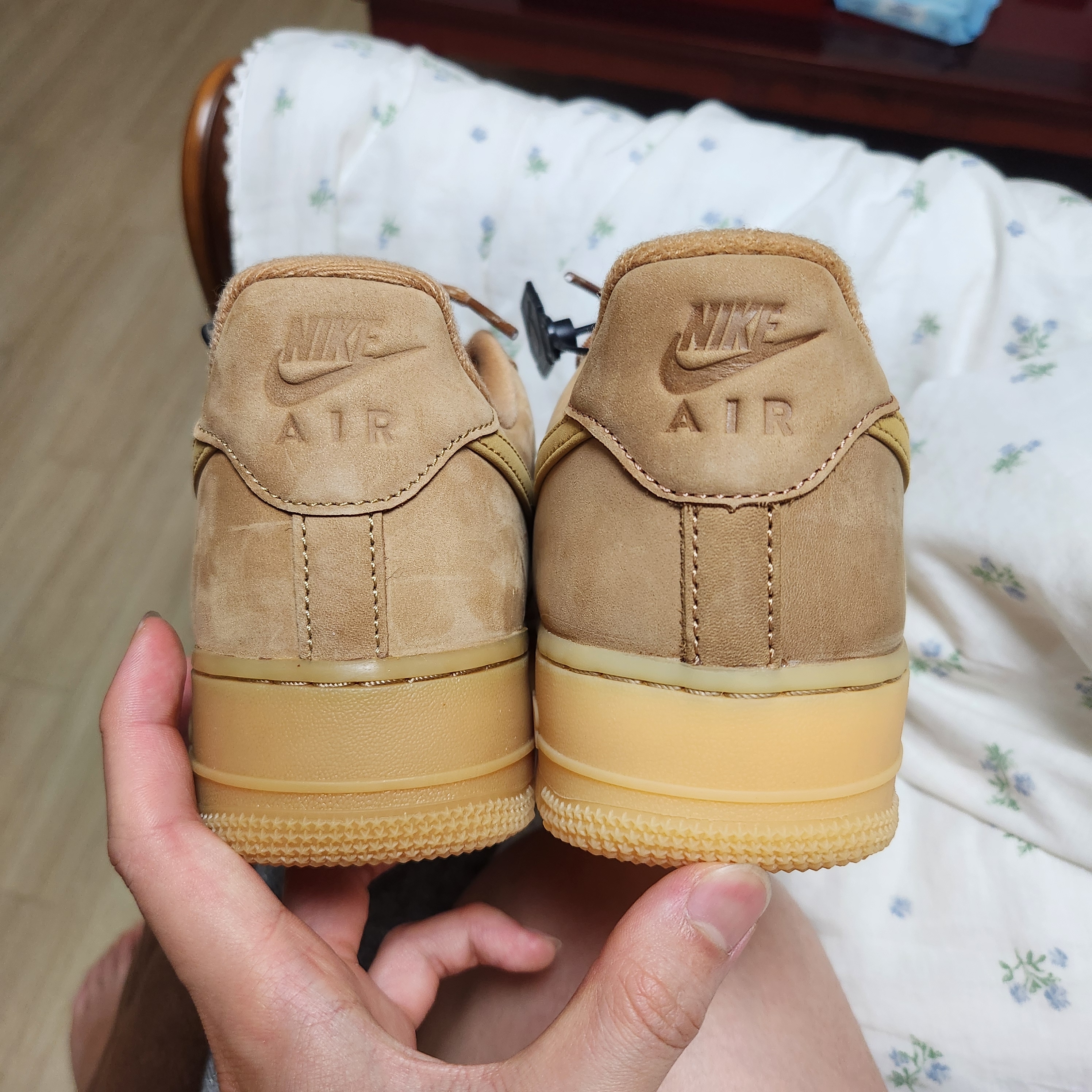 Nike Air Force 1 '07 WB Flax 착용 스타일 - 4