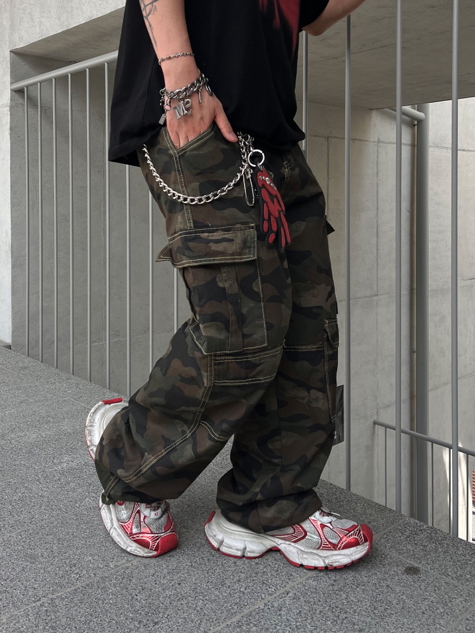 Balenciaga 3XL Sneakers White Red, Human Made Military Card Case Navy 착용 스타일 - 4