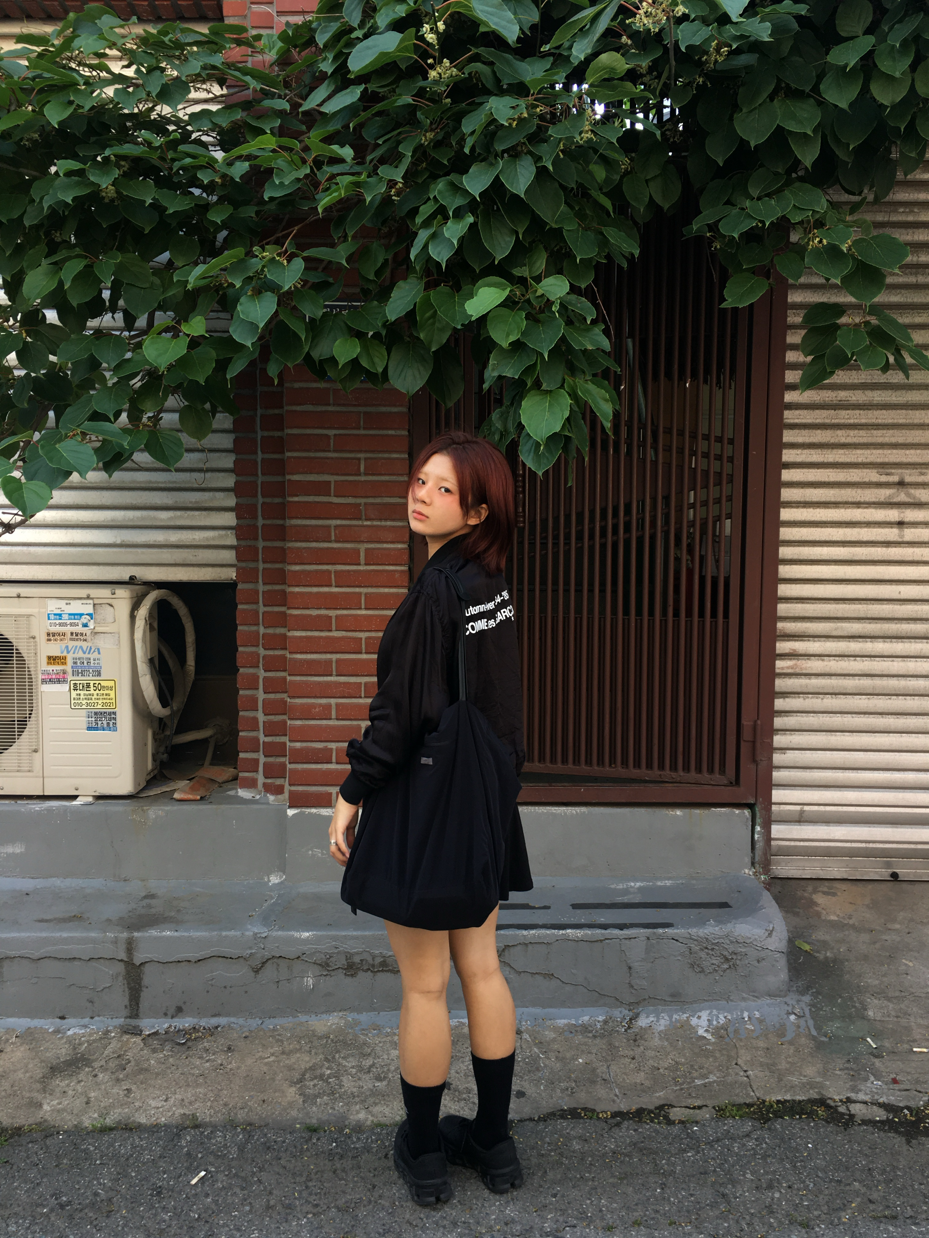 CDG '84-85 Staff Blouson Black, Xlim Synopsis 01 Bag Black 착용 스타일