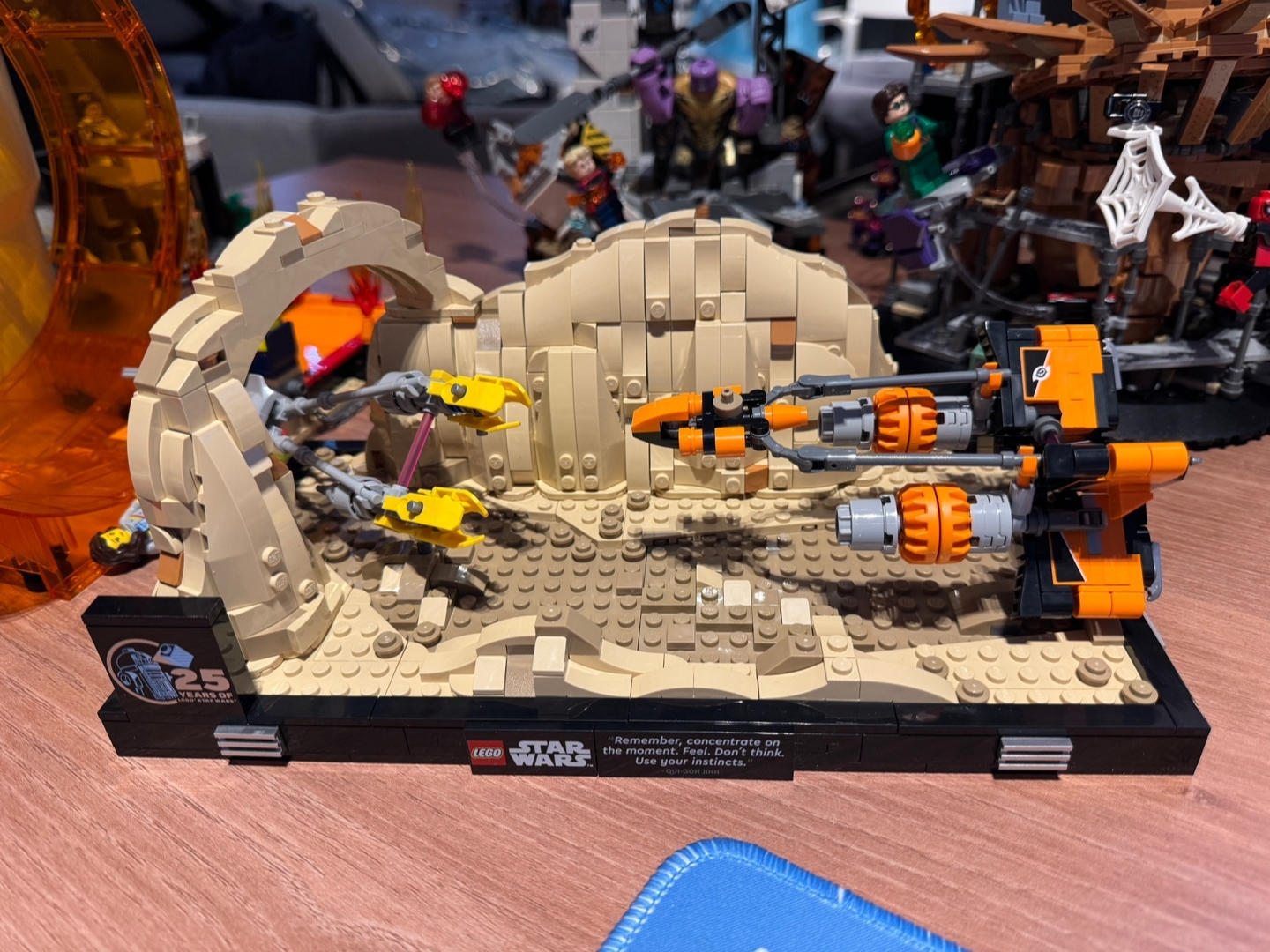 Lego Star Wars Mos Espa Podrace Diorama 착용 스타일