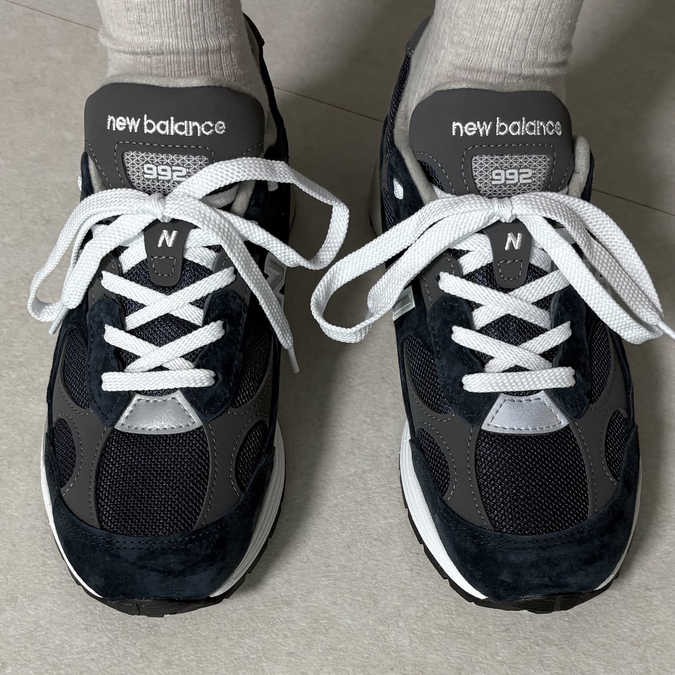 New Balance 992 Made in USA Core Navy 착용 스타일