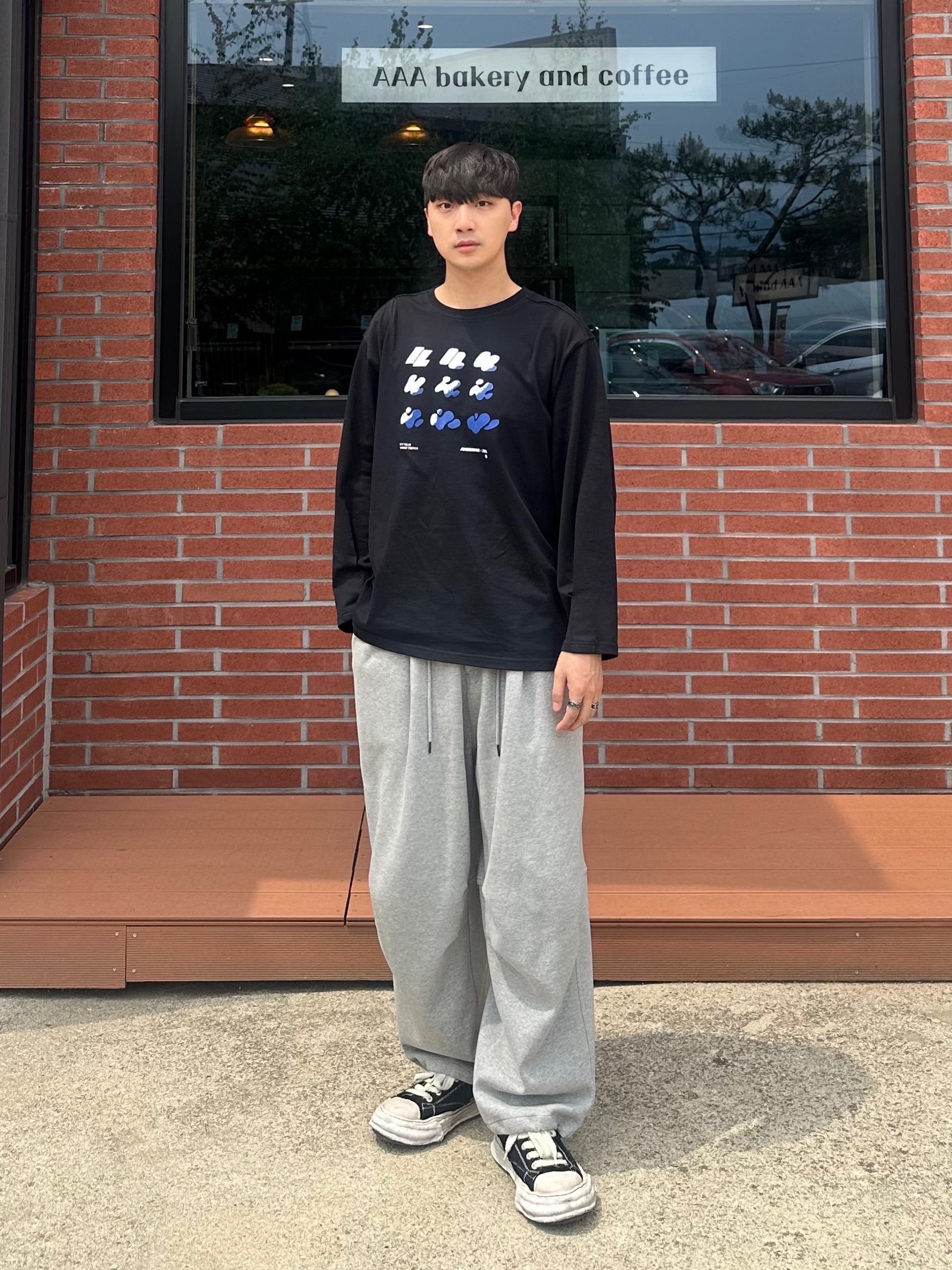 Zara x Ader Error Graphic Long Sleeve T-Shirt Black 착용 스타일