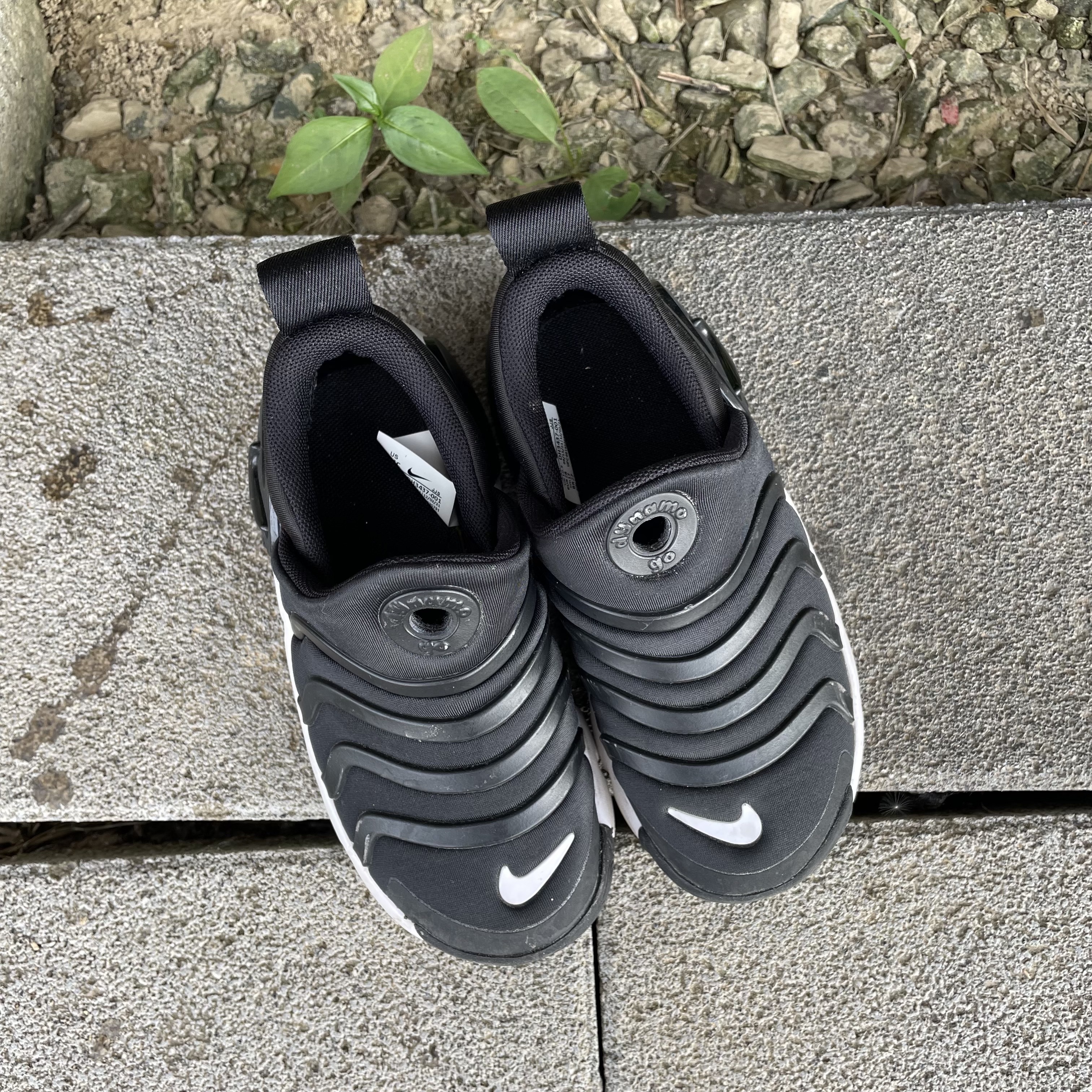 (PS) Nike Dynamo Go Black White 착용 스타일 - 2