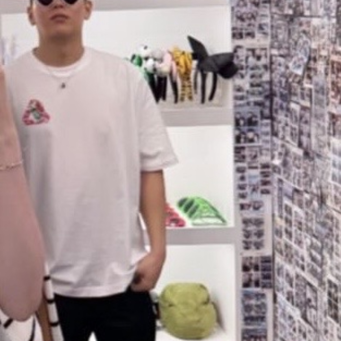 Palace P3 Skull T-Shirt White - 25SS 착용 스타일 - 3