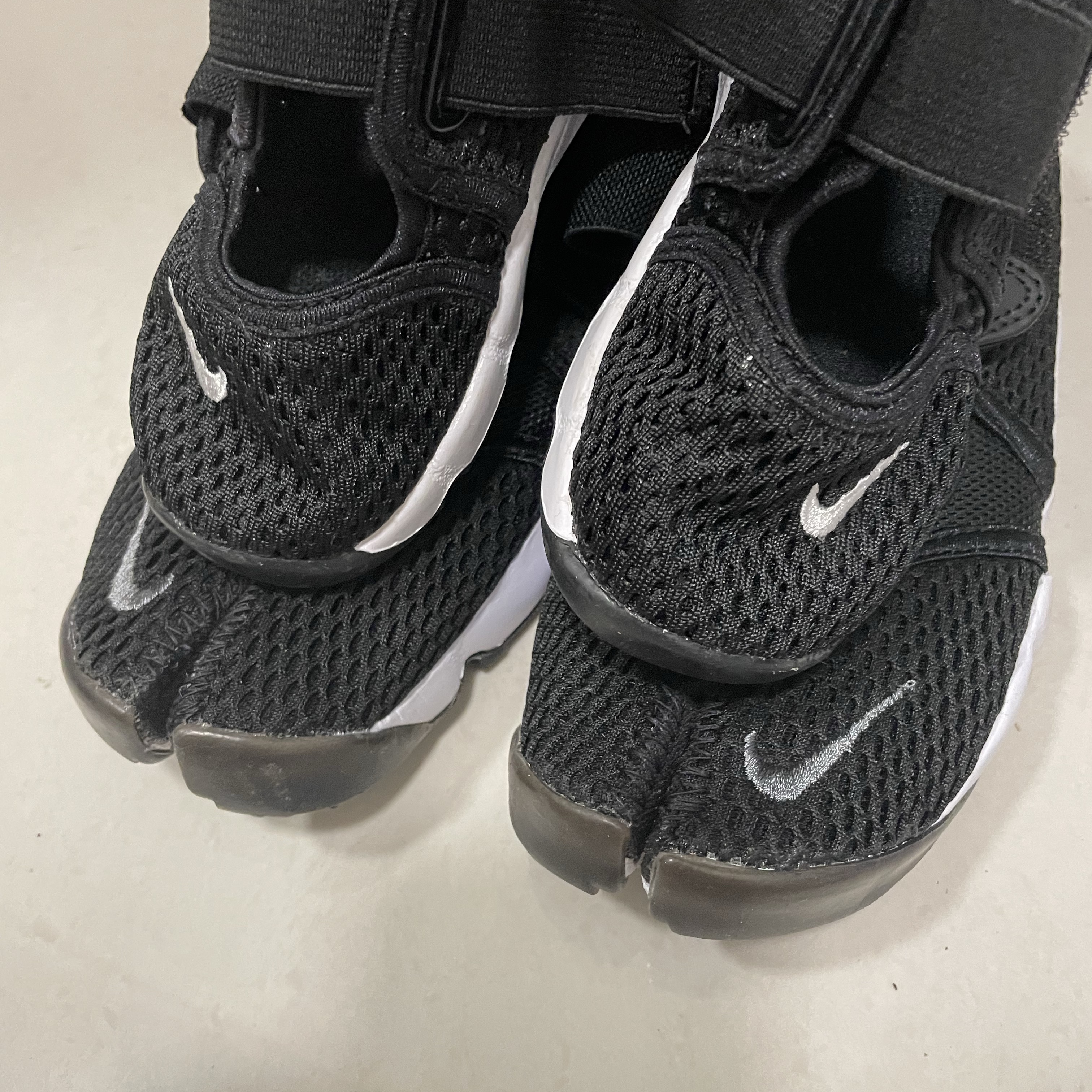 (TD) Nike Air Rift Black White, (W) Nike Air Rift Breathe Black 착용 스타일