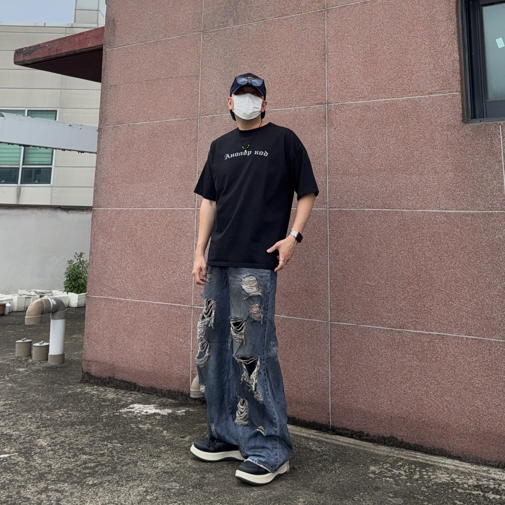 Converse x Drkshdw Turbowpn Ox Black 착용 스타일 - 2