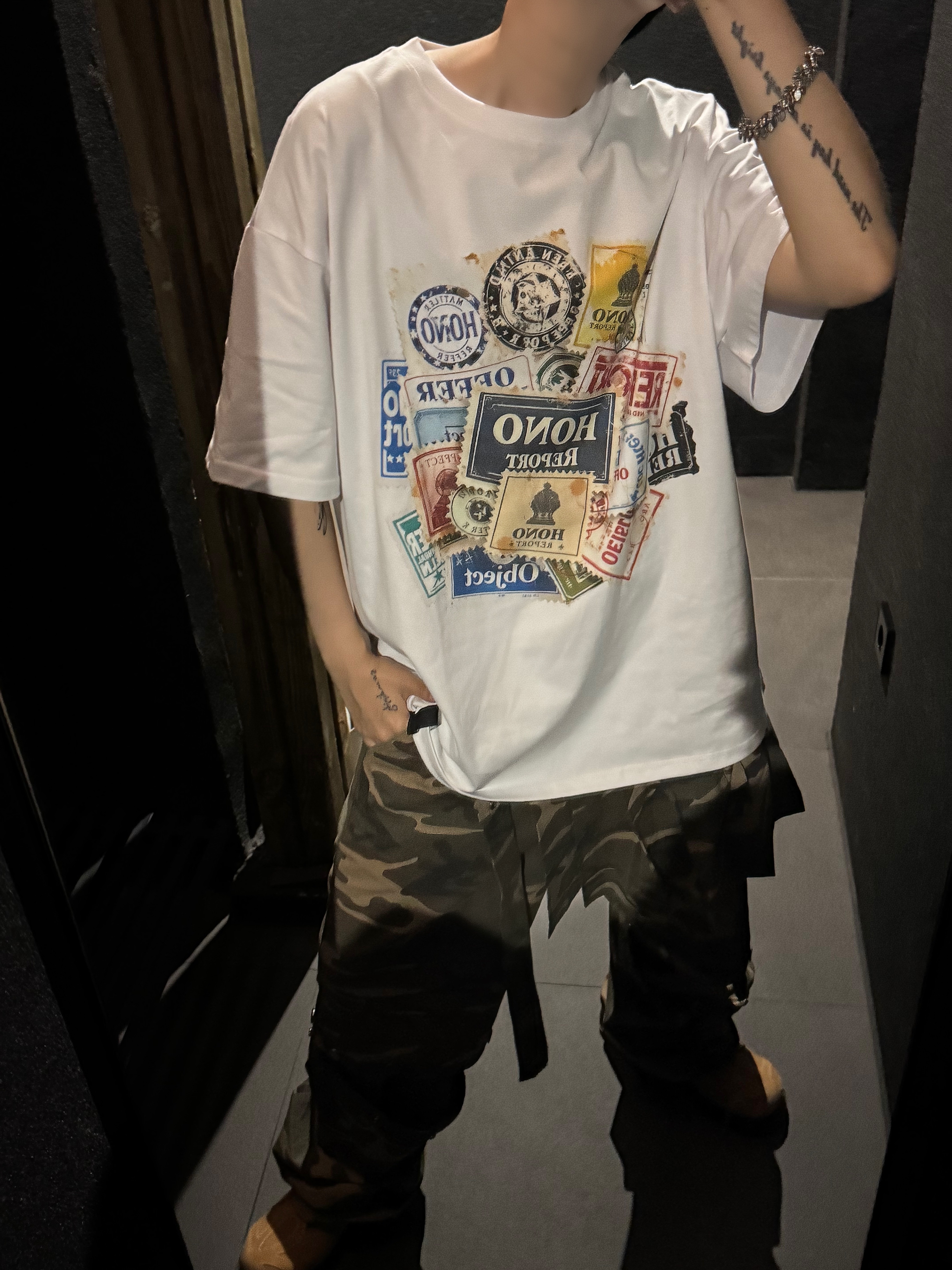 Hono Report Stamp T-Shirt White, Hono Report Leaf Bracelet 착용 스타일 - 6