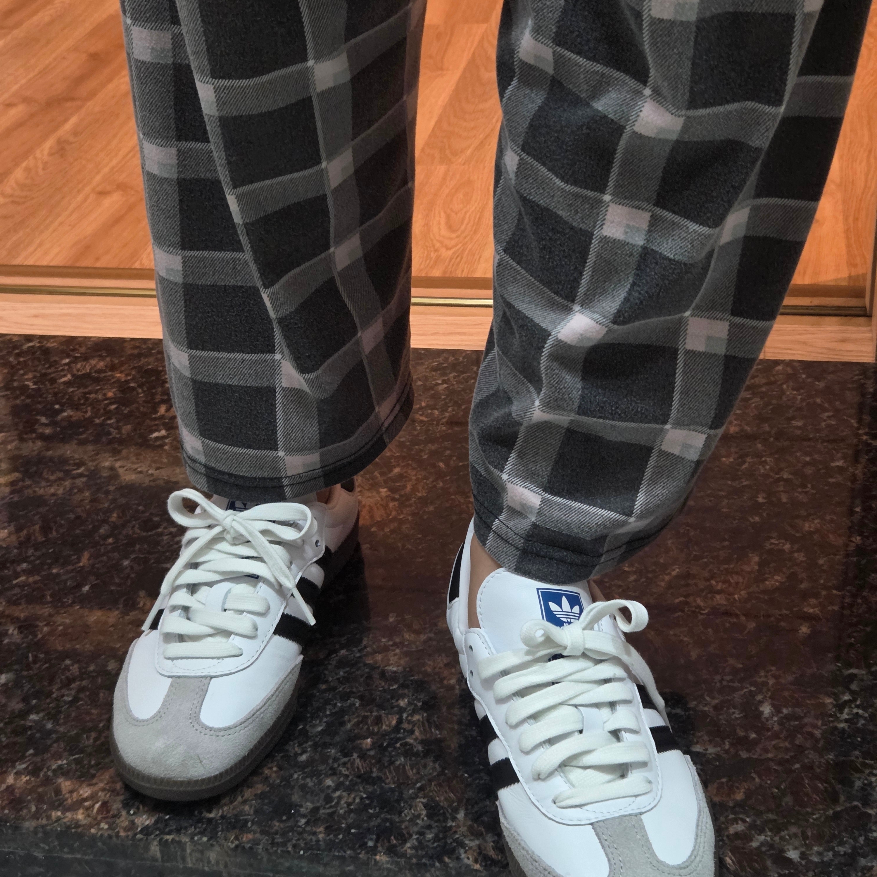 Adidas Samba OG Cloud White 착용 스타일