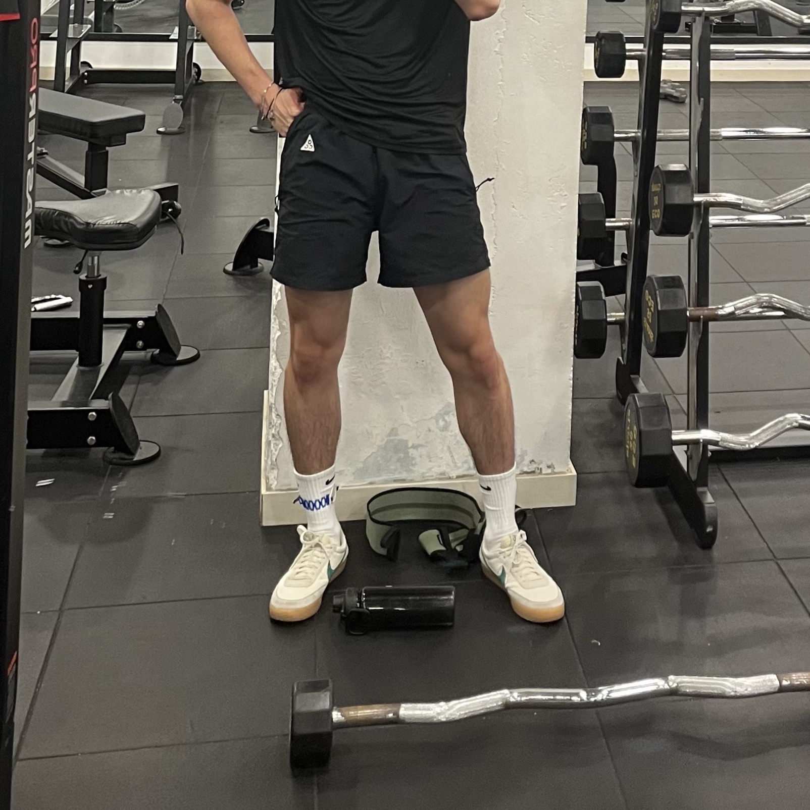 Nike ACG Reservoir Goat Shorts Black - Asia, Nike x J.Crew Killshot 2 Lucid Green 착용 스타일