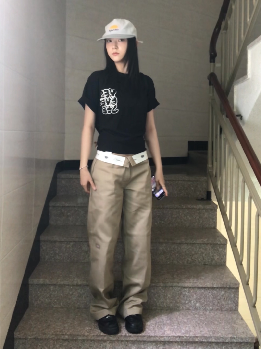 Dickies Loose Fit Double Knee Work Pants Khaki, Scudo Snow White Ice Pearl Beads Bracelet 착용 스타일 - 2