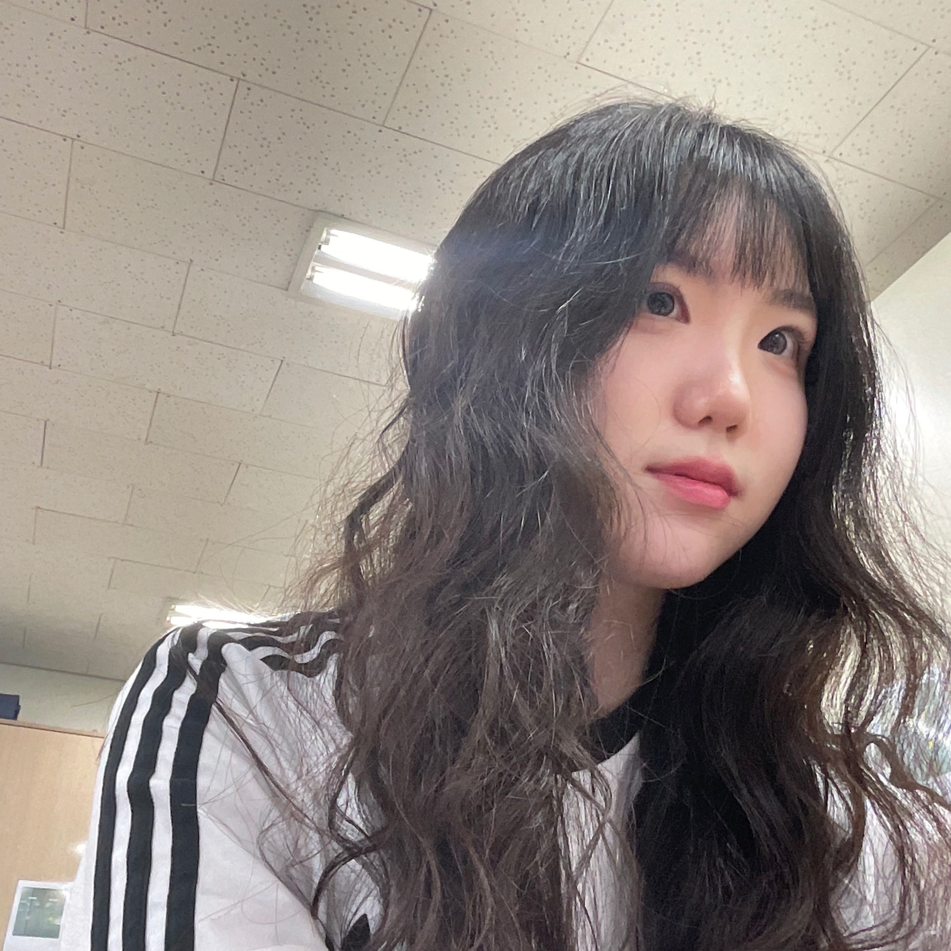Adidas Adicolor Classics 3-Stripes Long Sleeve T-Shirt White - KR Sizing 착용 스타일