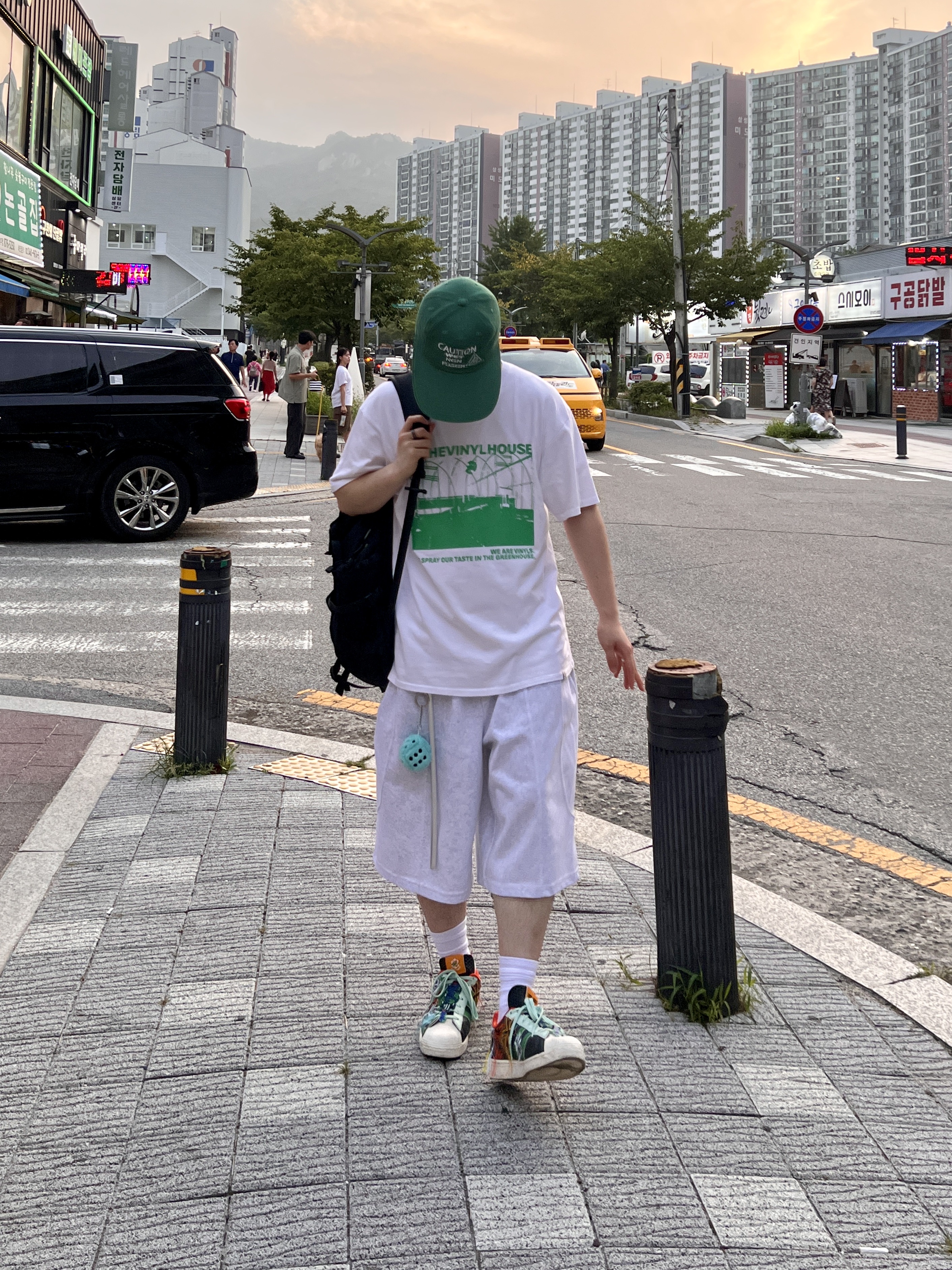 Adidas x Sean Wotherspoon Superstar Superearth Black 착용 스타일 - 3