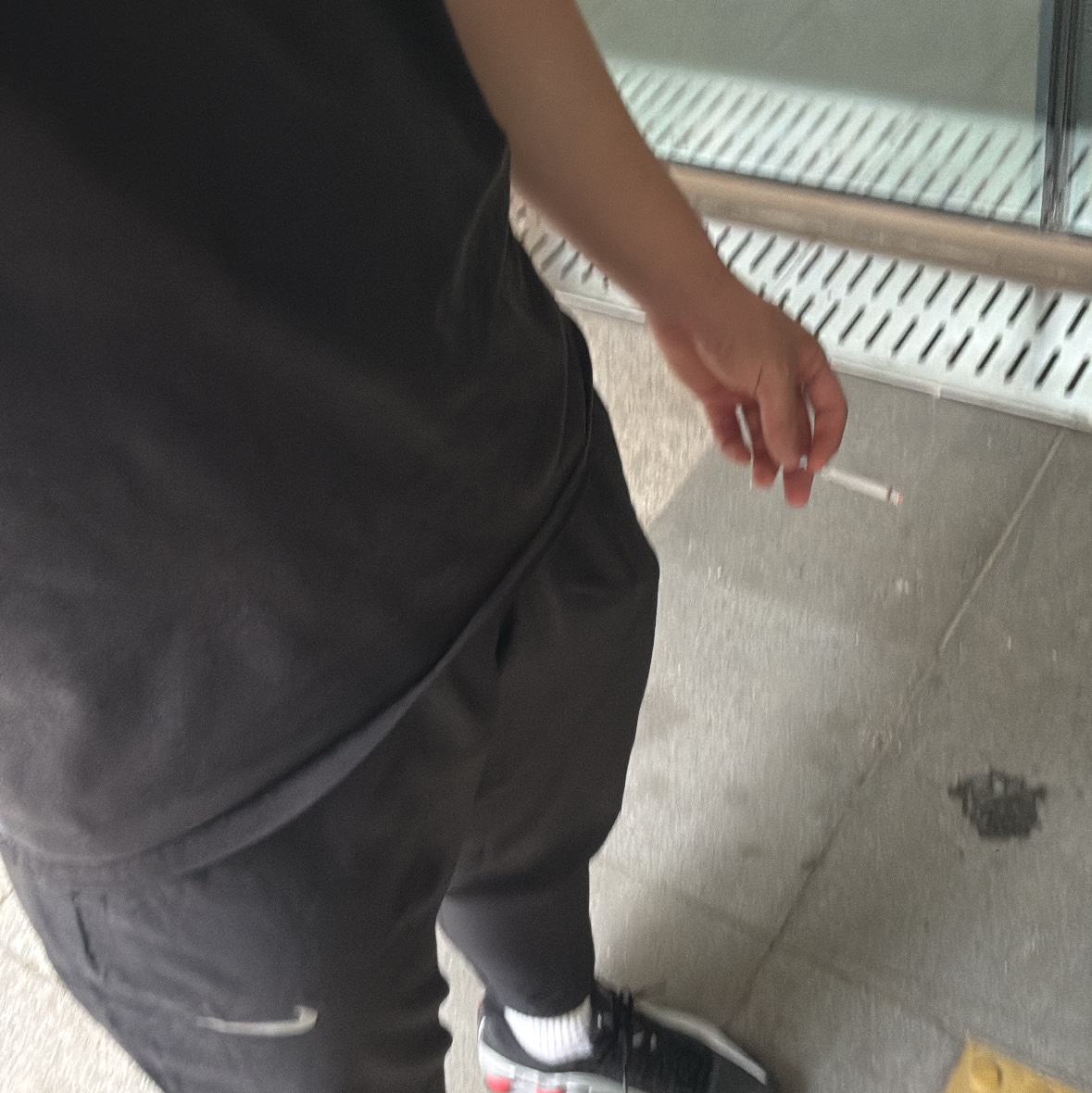Nike Dri-Fit Challenger Woven Pants Black - Asia 착용 스타일