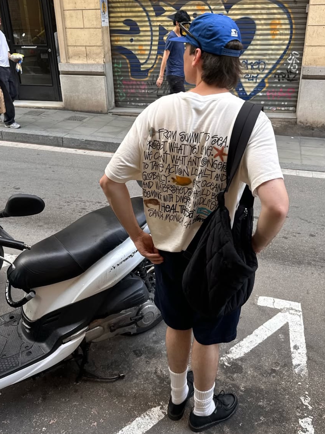 Stussy x Heal The Bay Summit To Sea Pigment Dyed T-Shirt Natural, Stussy Built Tough T-Shirt White 착용 스타일 - 2