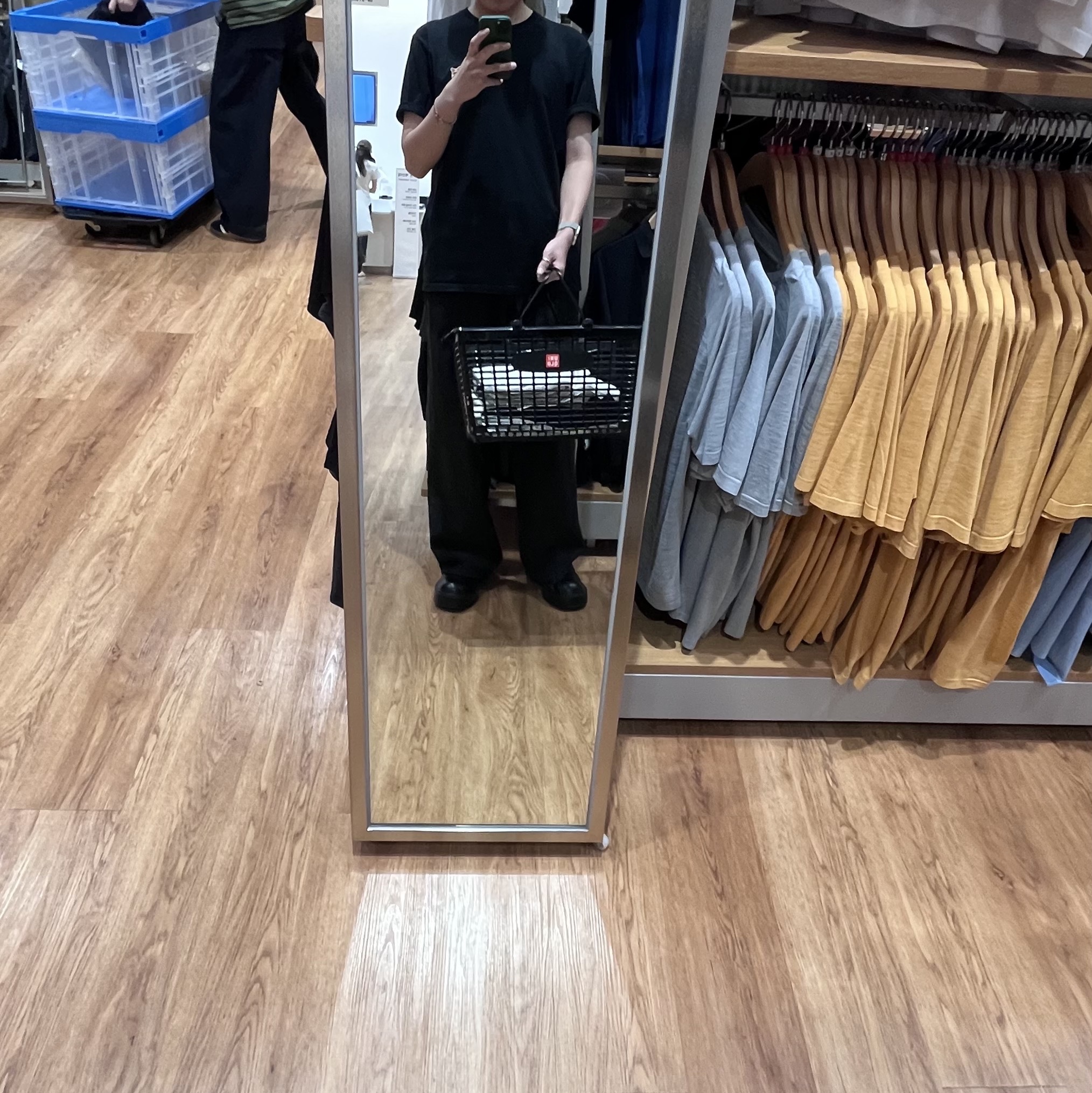 Maison Kitsune Fox Head Patch Regular T-Shirt Black 착용 스타일
