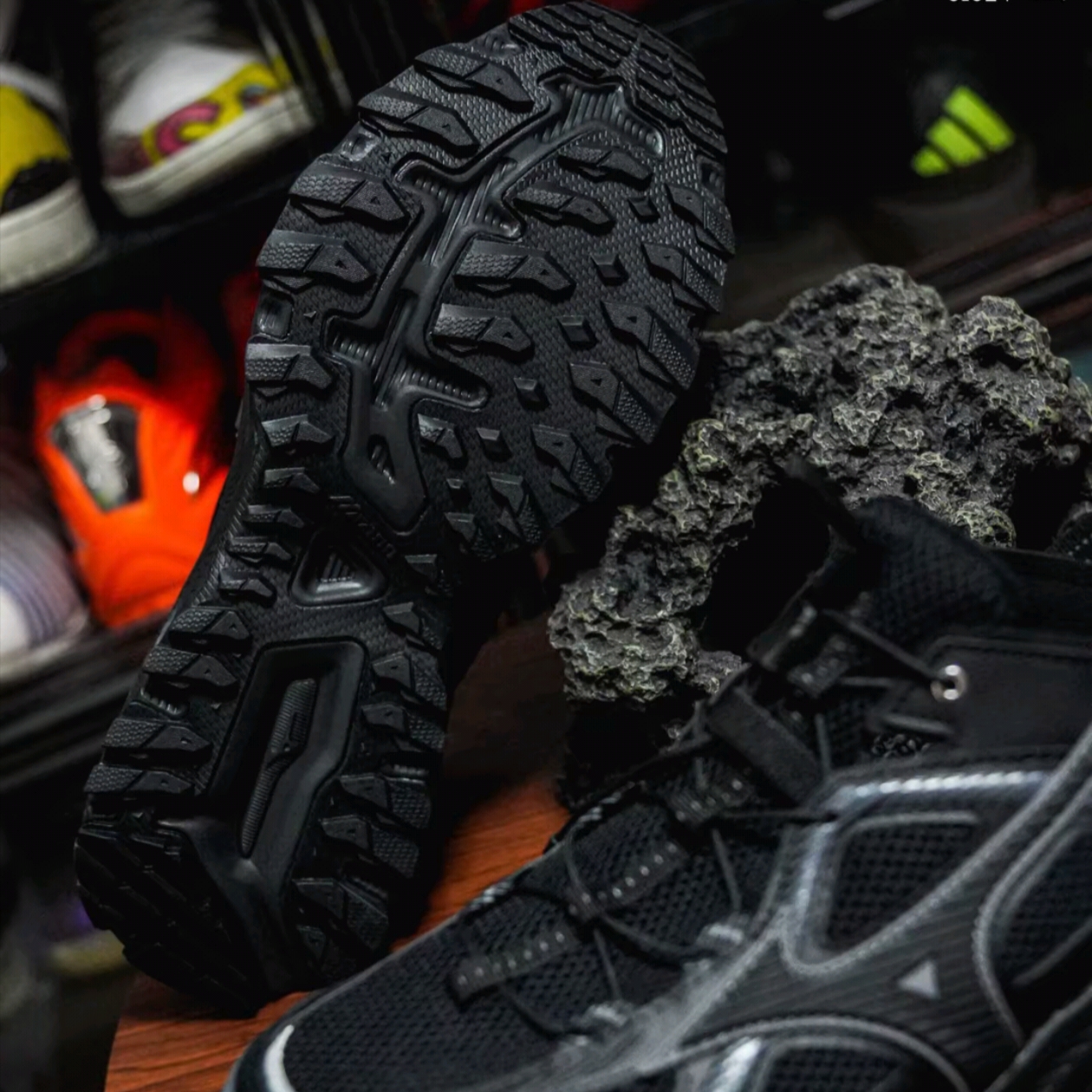 Mizuno Racer Trail SE Black 착용 스타일 - 5