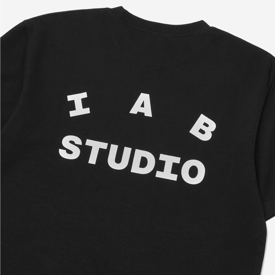 Tシャツ・カットソー IAB Studio Basic T-Shirt Black White 아이앱 스튜디오 티셔츠 블랙 화이트 | IAB Studio | KREAM