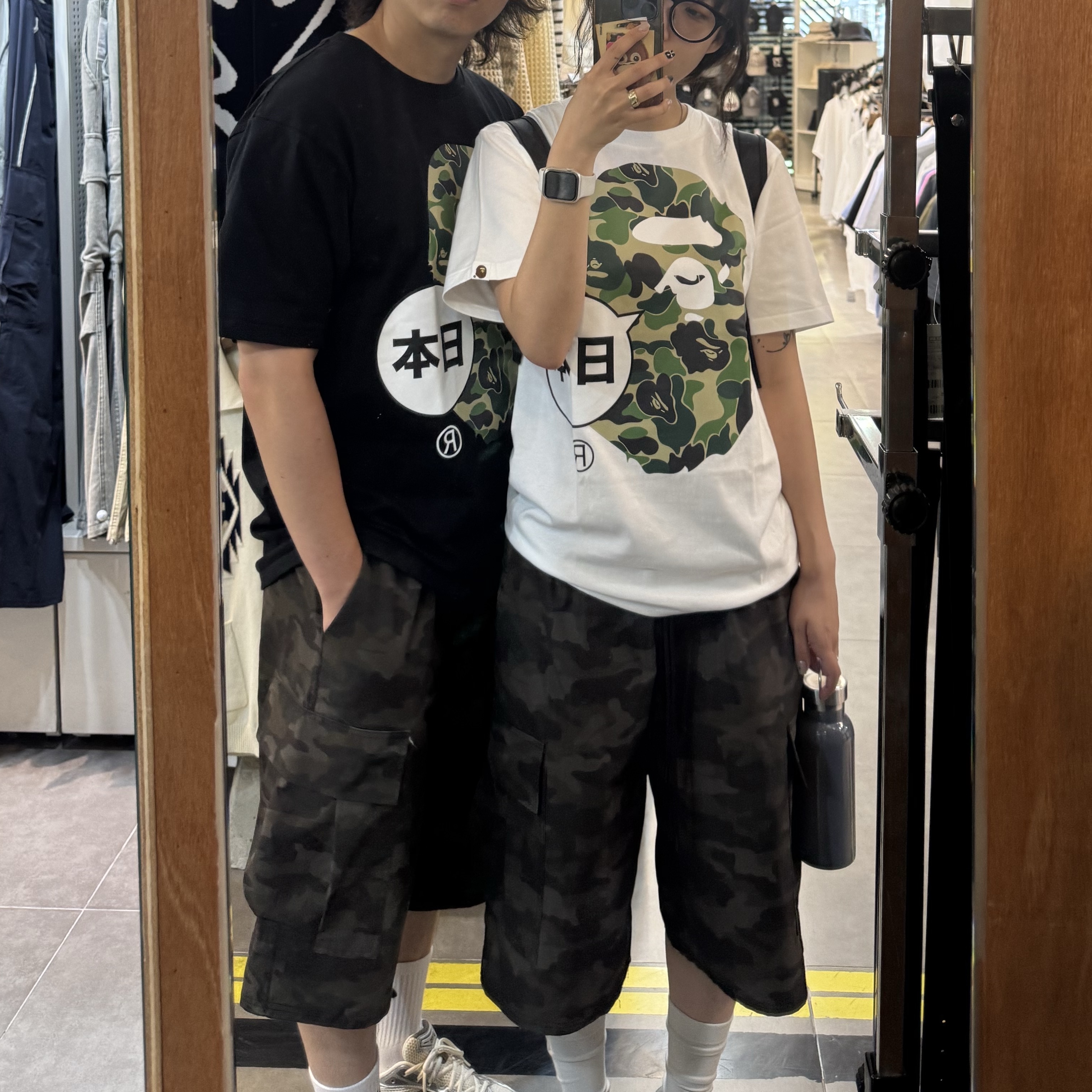 BAPE Japan Big Ape Head City T-Shirt White, BAPE Japan Big Ape Head City T-Shirt Black 착용 스타일