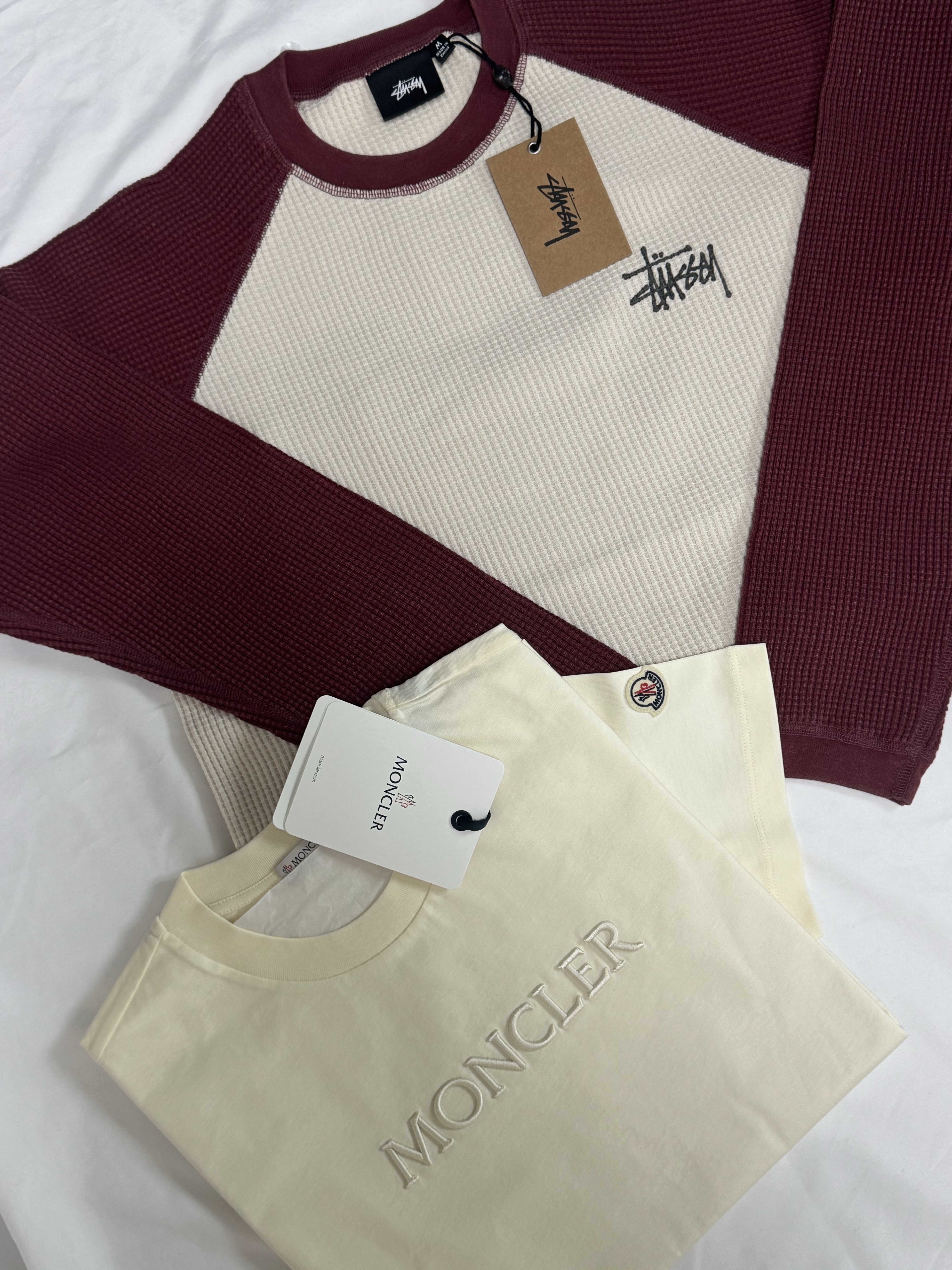 Stussy Basic Stussy Thermal 2 Tone LS T-Shirt Off White, (W) Moncler Embroidered Tonal Logo Cotton T-Shirt White Ivory - 25SS 착용 스타일