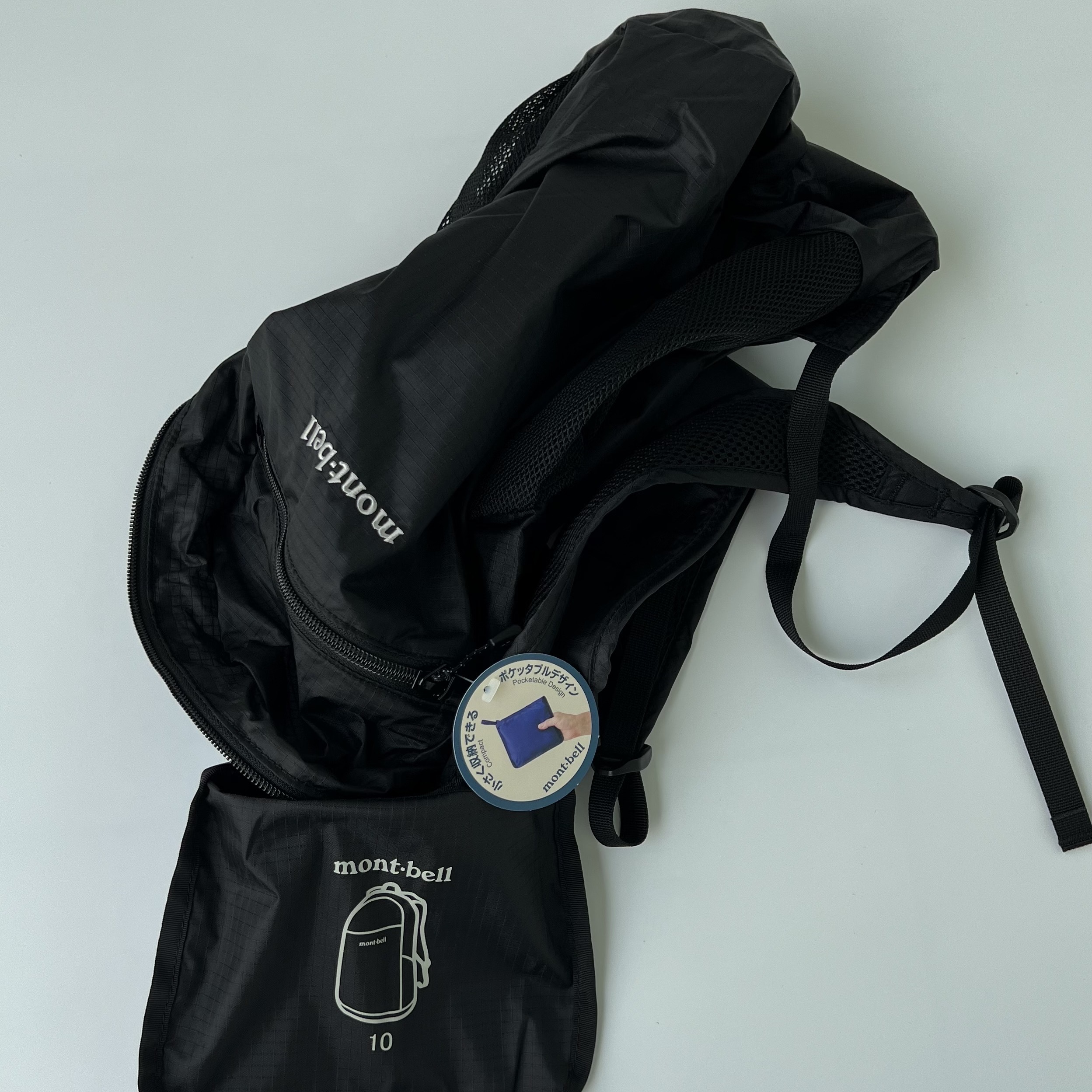 Montbell Pocketable Light Pack 10 Black, Montbell Pocketable Light Pack 10 Black 착용 스타일 - 4