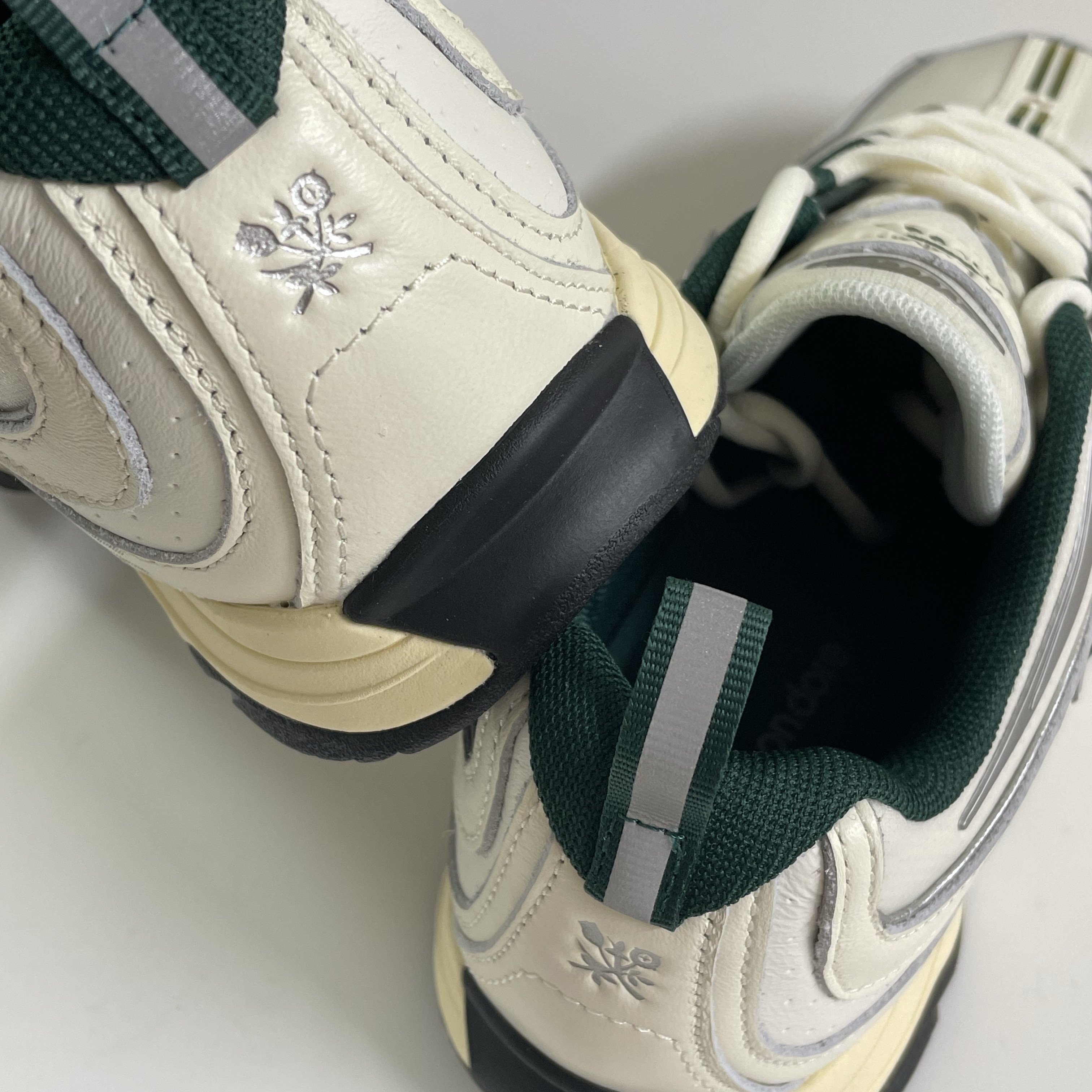 New Balance x Aime Leon Dore RC56 Pristine 착용 스타일 - 2