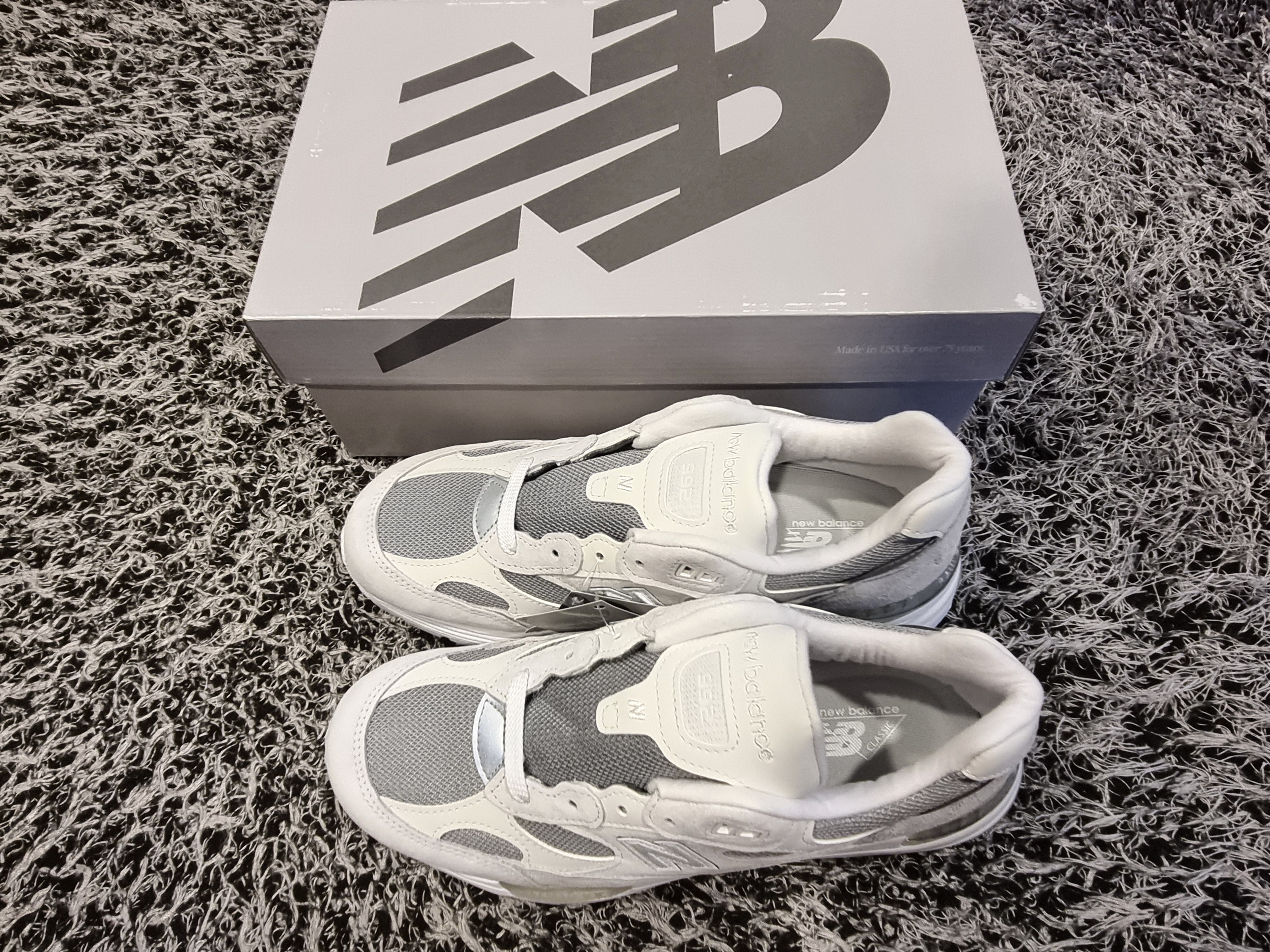 New Balance 992 Made in USA Core White Reflection 착용 스타일 - 7