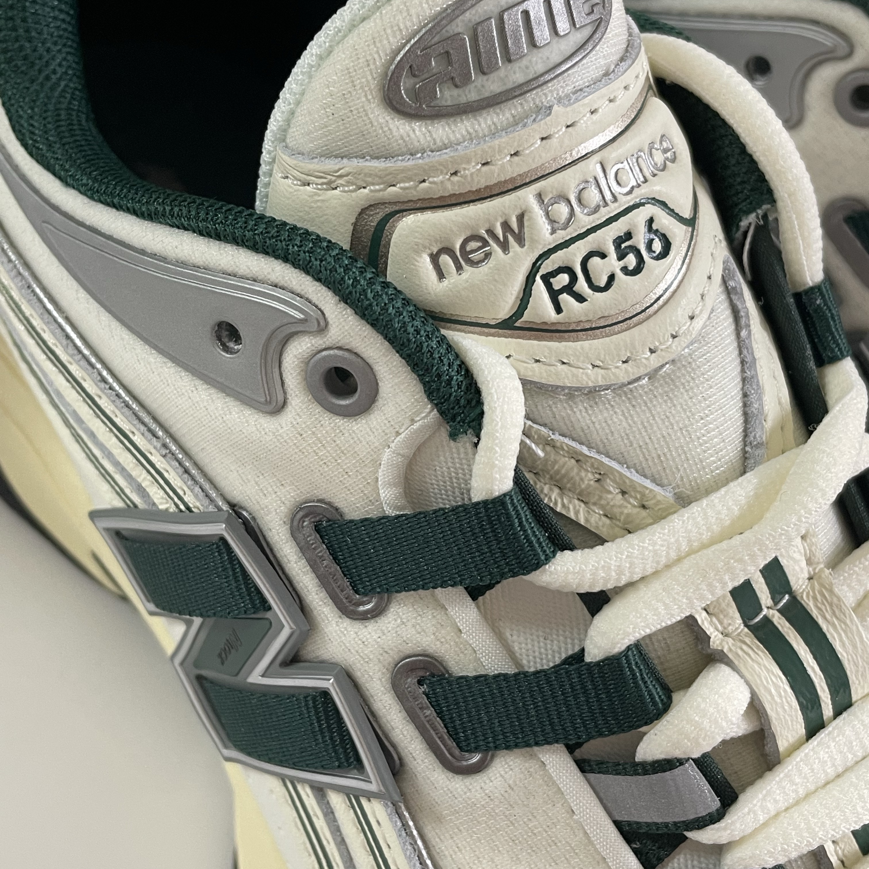 New Balance x Aime Leon Dore RC56 Pristine 착용 스타일 - 3