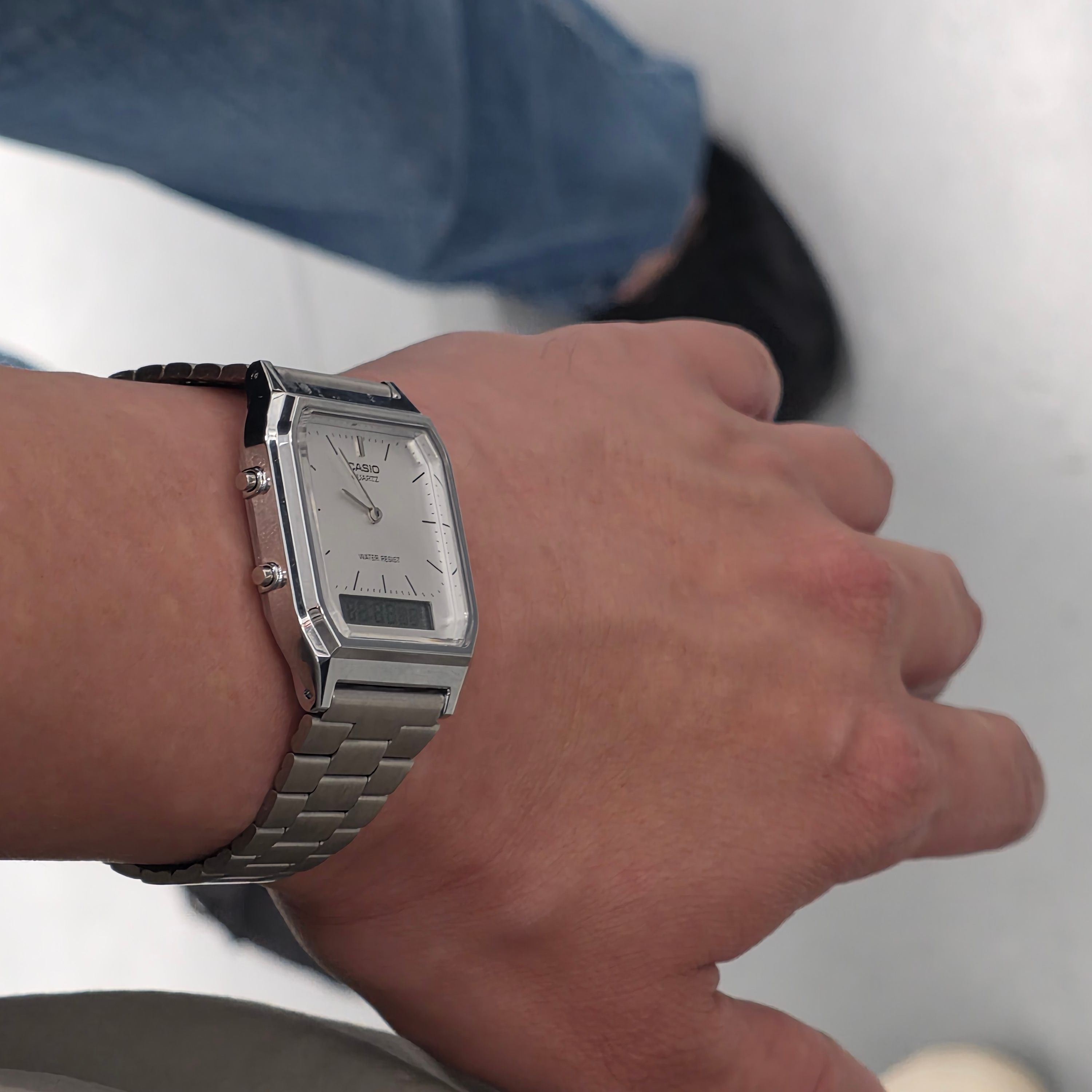 Casio AQ-230A-7AMQY 착용 스타일