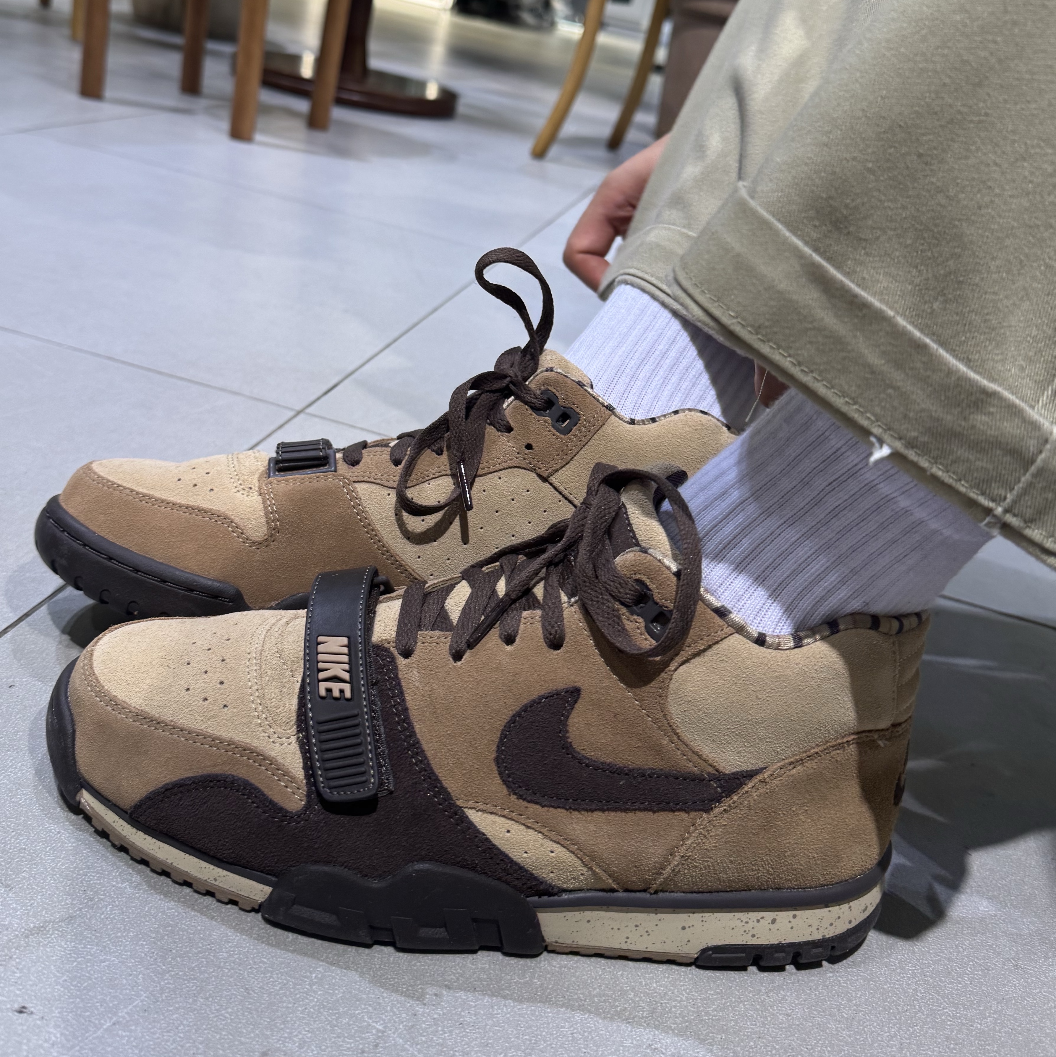 Nike Air Trainer 1 Shima Shima 착용 스타일 - 2