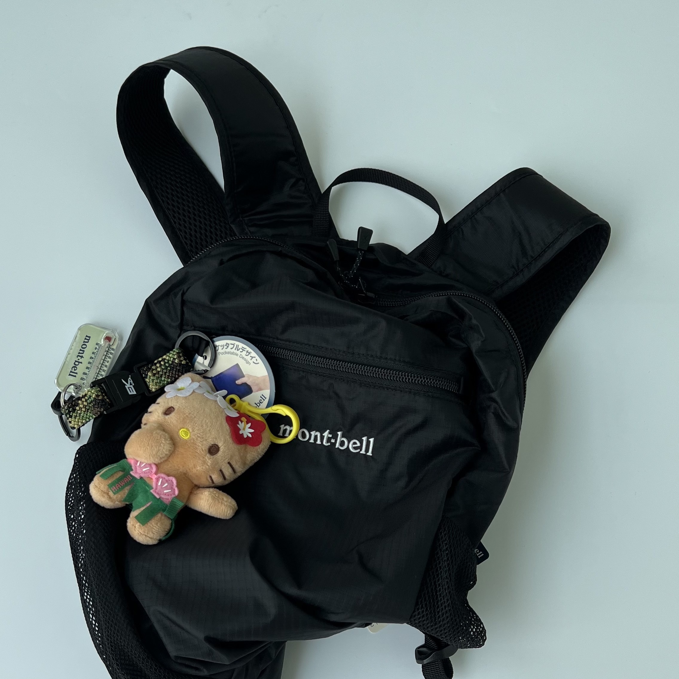 Montbell Pocketable Light Pack 10 Black, Montbell Pocketable Light Pack 10 Black 착용 스타일 - 2