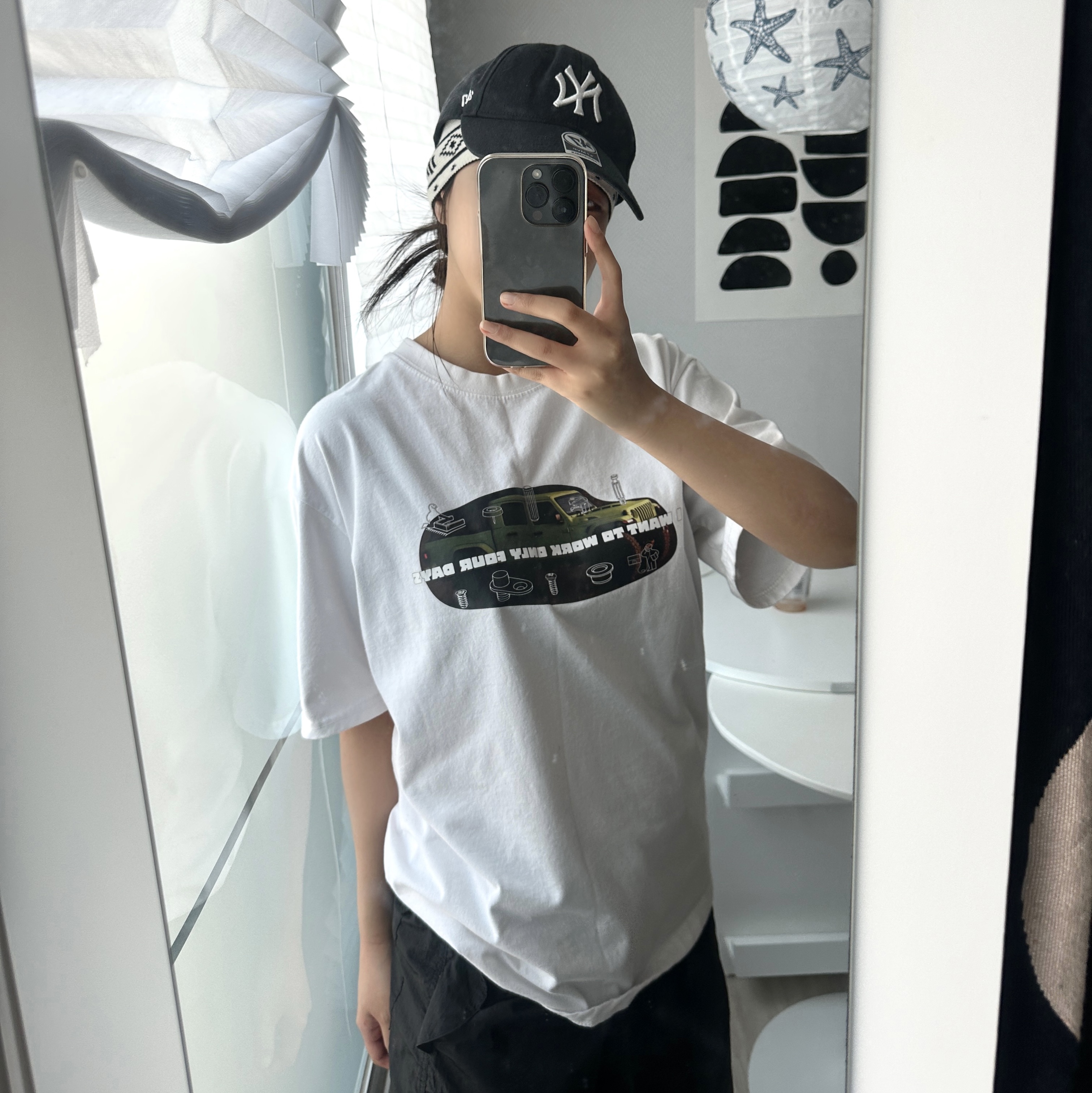 New Era Adjustable 9Forty New York Yankees Essential Cap Black 착용 스타일