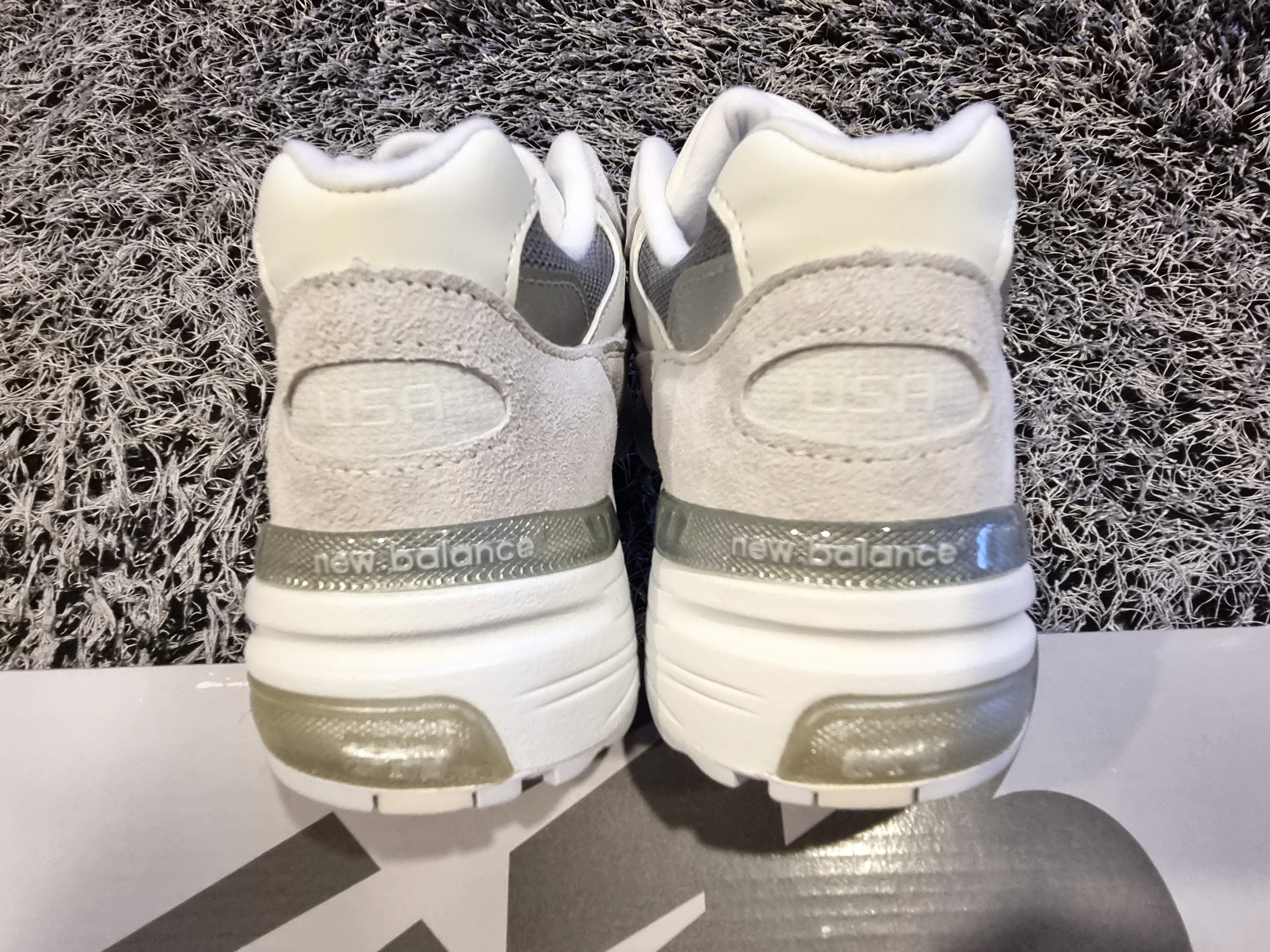 New Balance 992 Made in USA Core White Reflection 착용 스타일 - 5