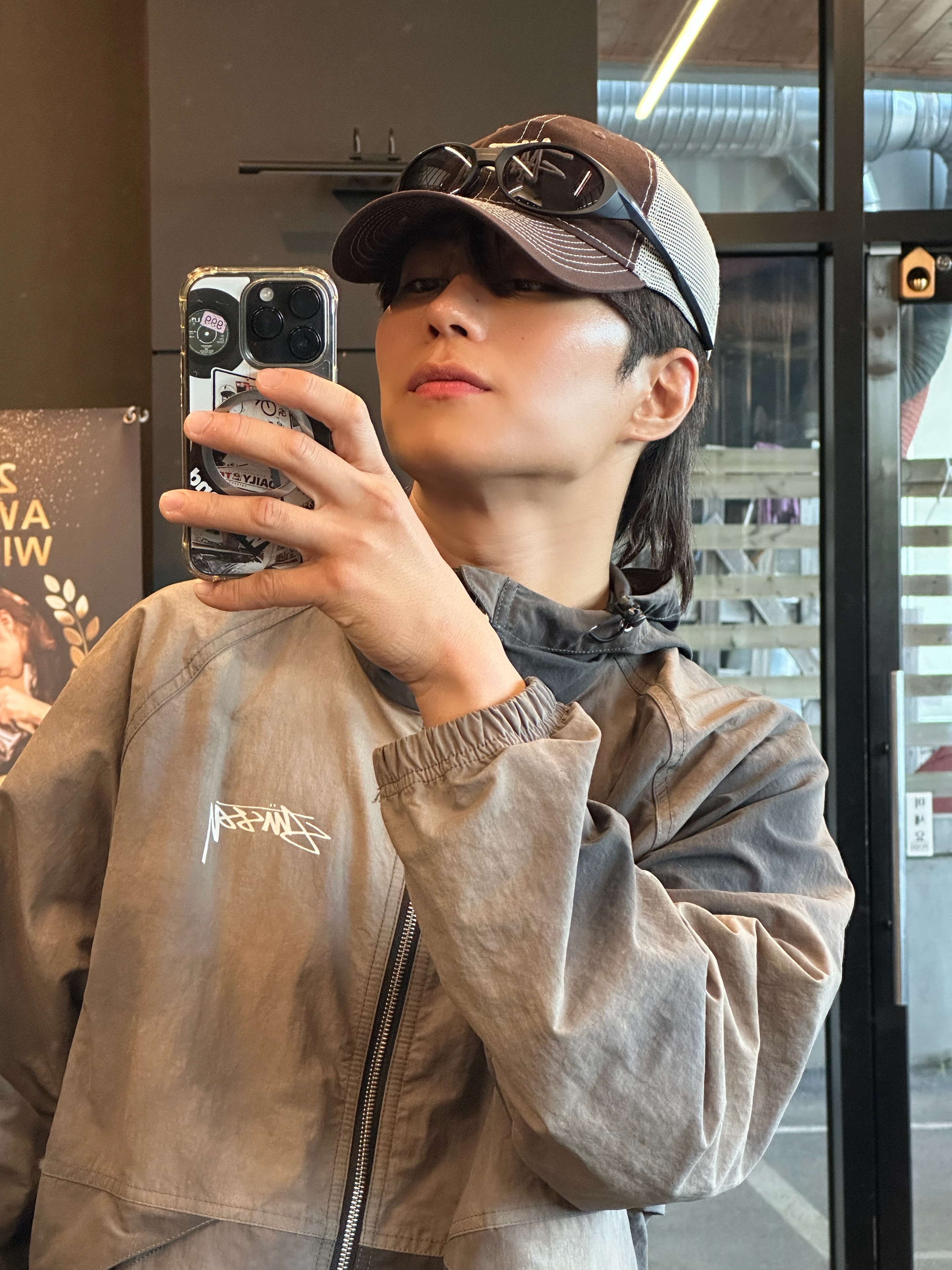 Oakley Eye Jacket Redux Matte Black Frame Prizm Grey Lenses High Bridge Fit, Stussy New Era 9twenty Basic Trucker Brown 착용 스타일