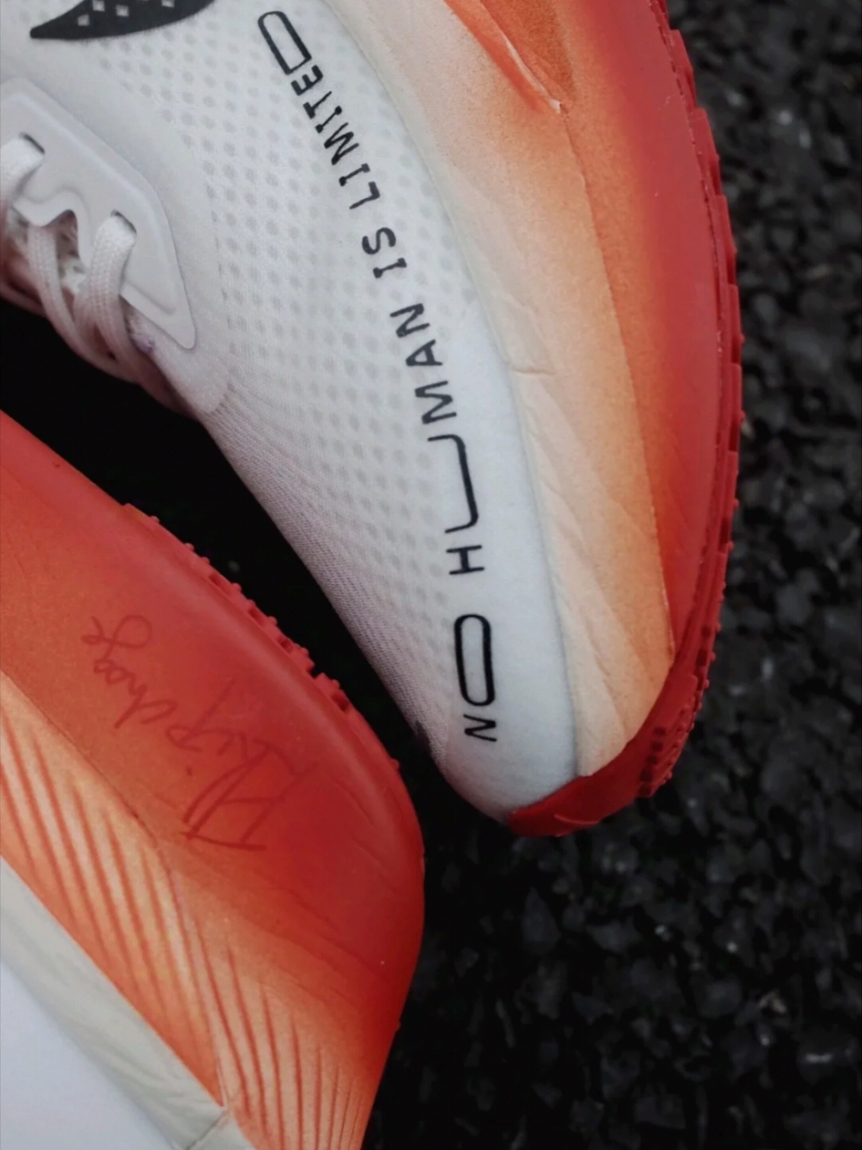 Nike Zoom Fly 6 Eliud Kipchoge 착용 스타일 - 3