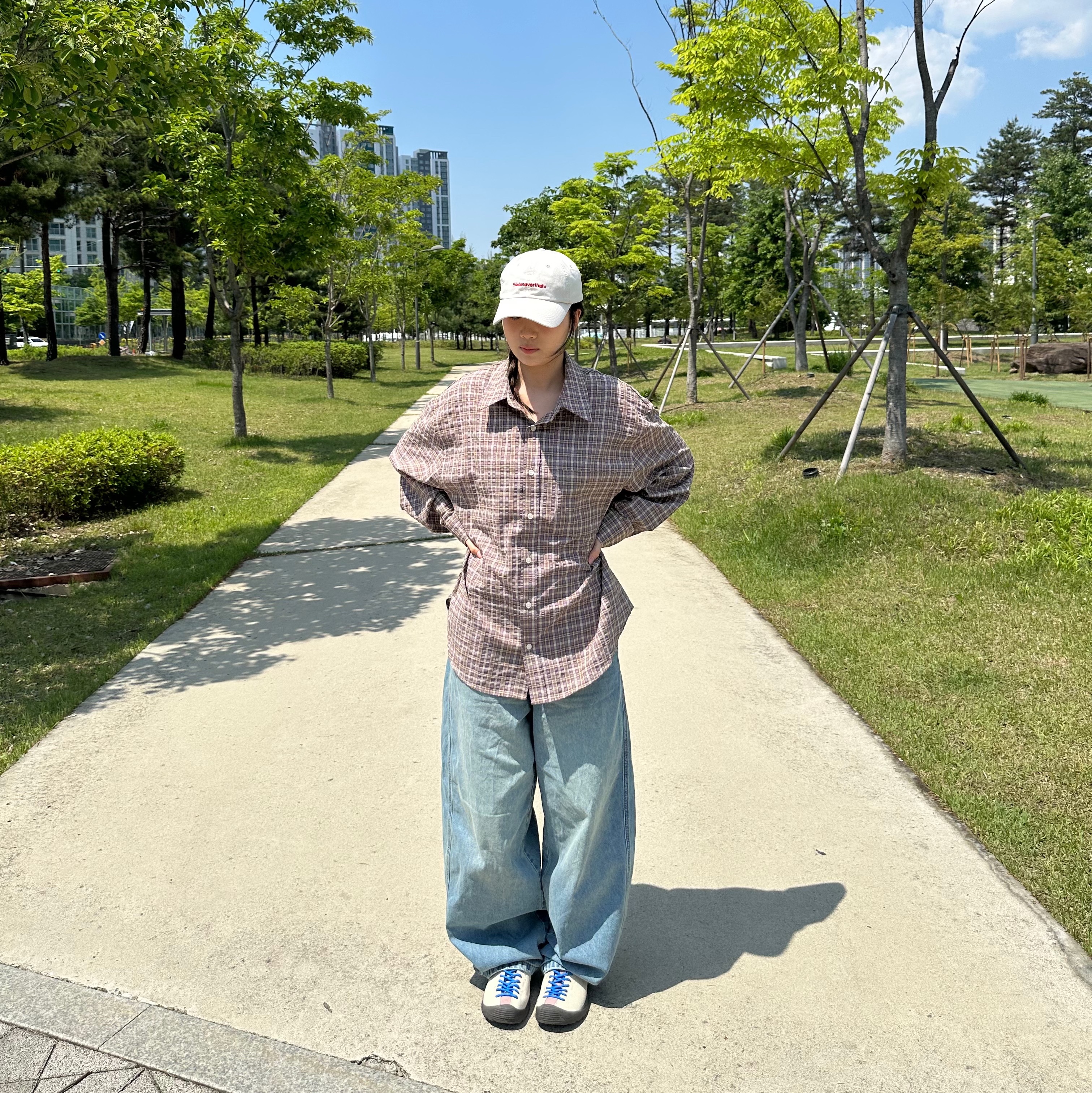 Permanent Archive Fine Checkered Shirt Purple & Yellow, (W) Keen Jasper Suede Sneakers Birch Fawn 착용 스타일 - 3