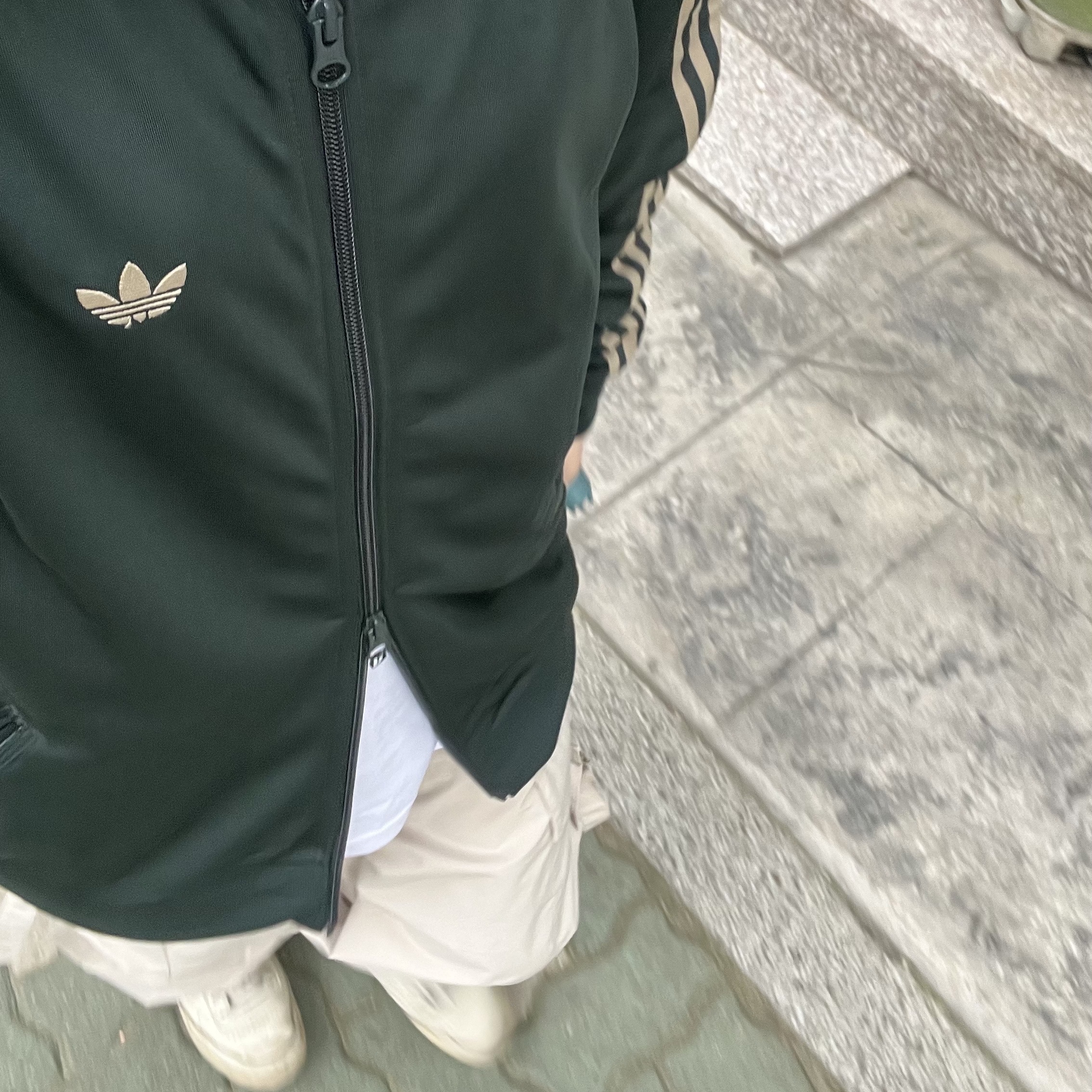 Adidas Originals Beckenbauer Track Jacket Shadow Green - KR Sizing 착용 스타일