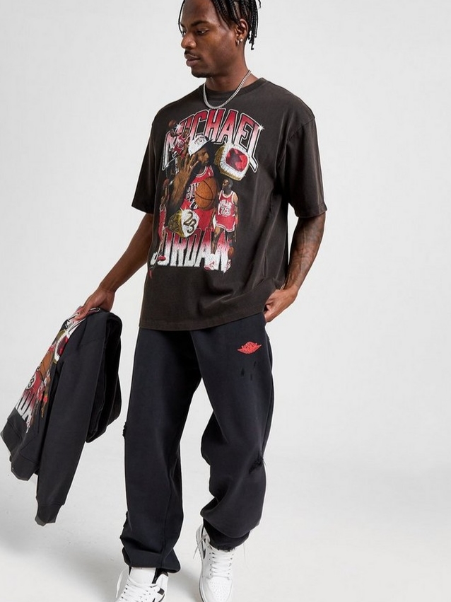 Jordan Flight Essentials Oversized T-Shirt Black Varsity Red - Asia 착용 스타일