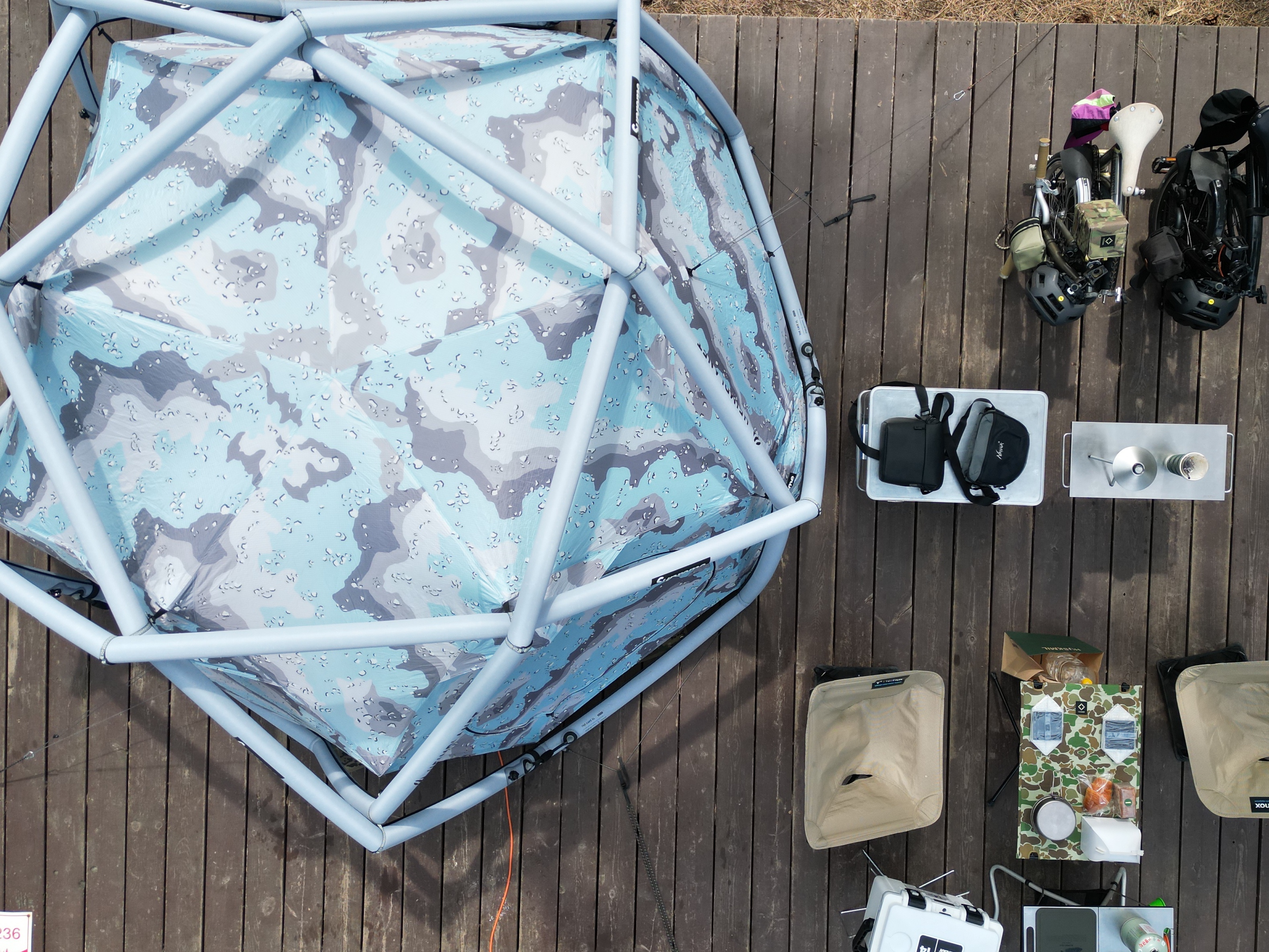 Supreme x Heimplanet Cave XL Tent Camo - 24SS, Helinox Chair Zero Sand 착용 스타일 - 1